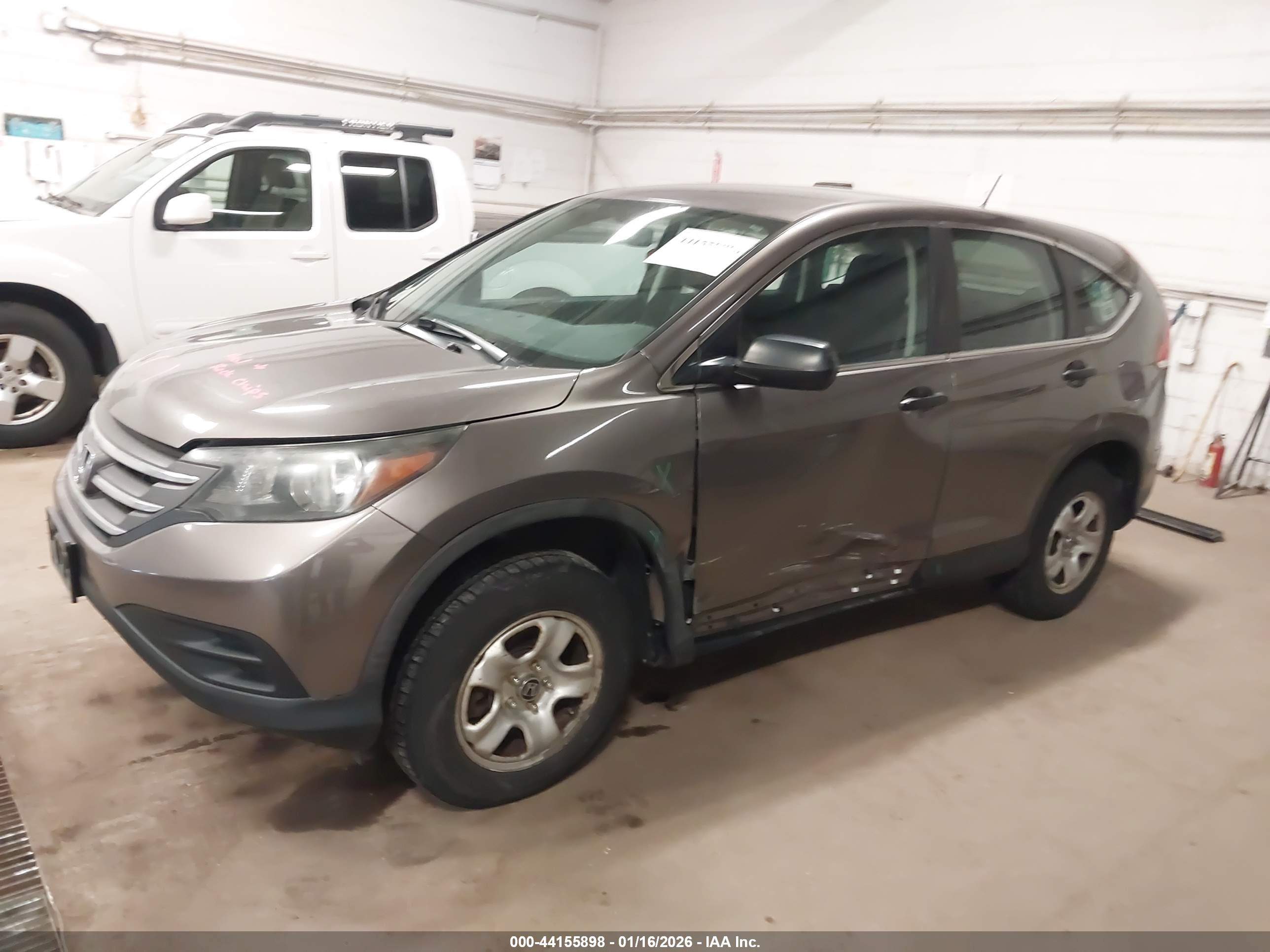 HONDA CR-V image 2