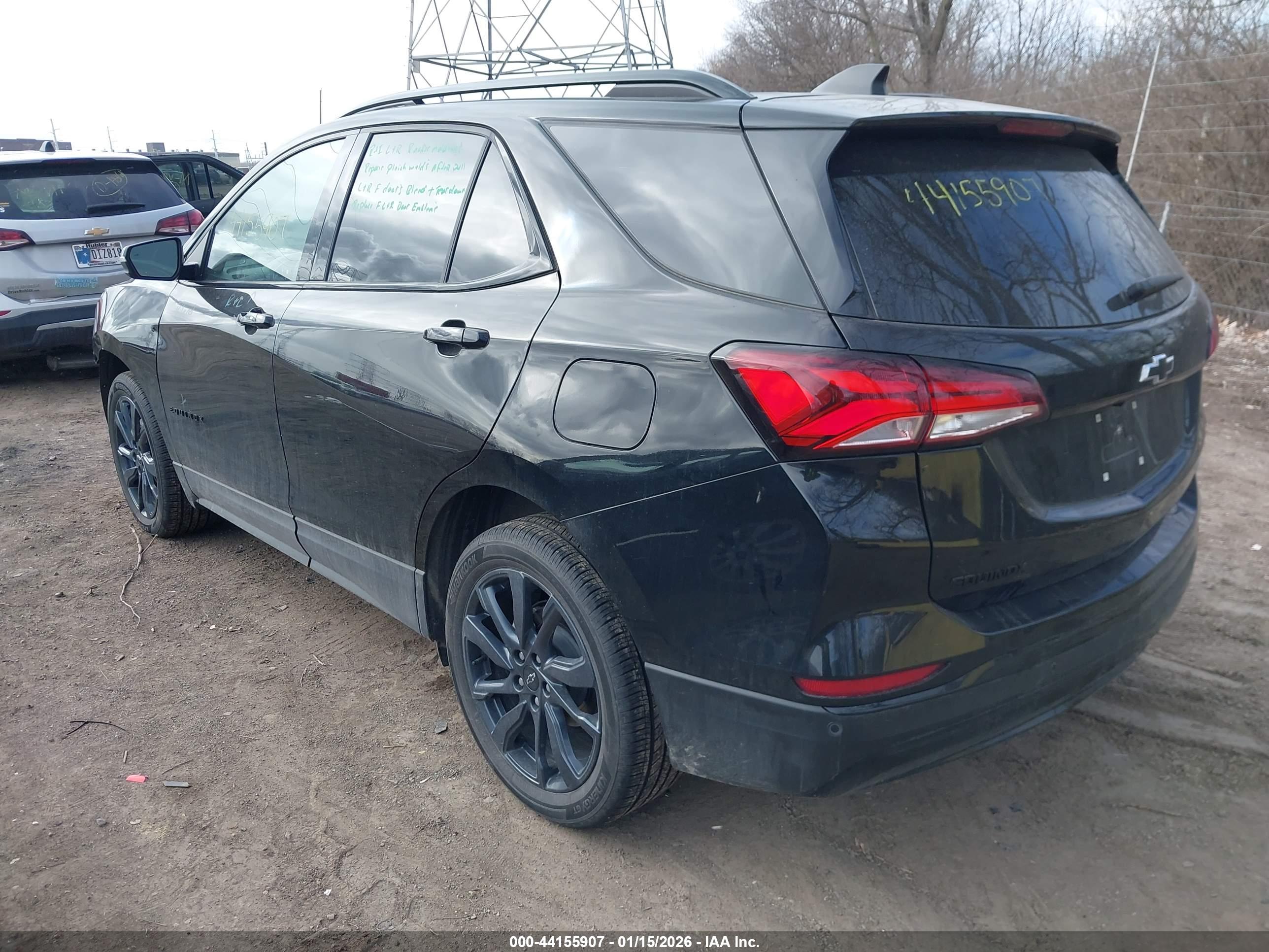 CHEVROLET EQUINOX image 3