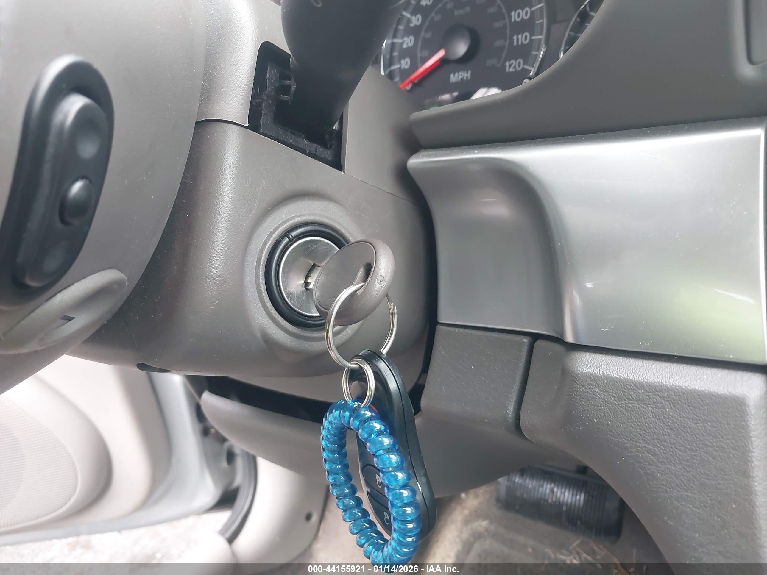 CHRYSLER SEBRING image 11
