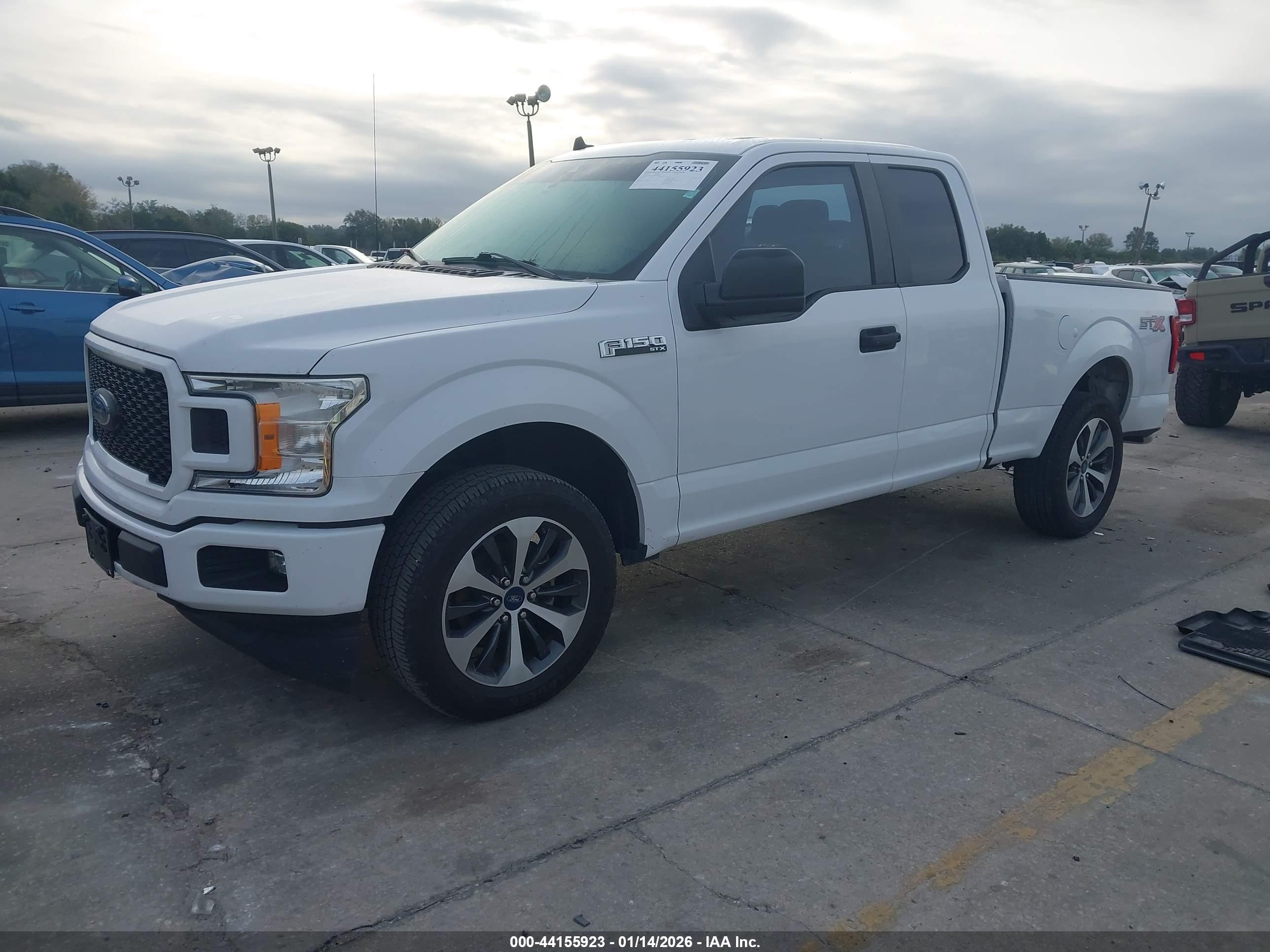 FORD F-150 image 2