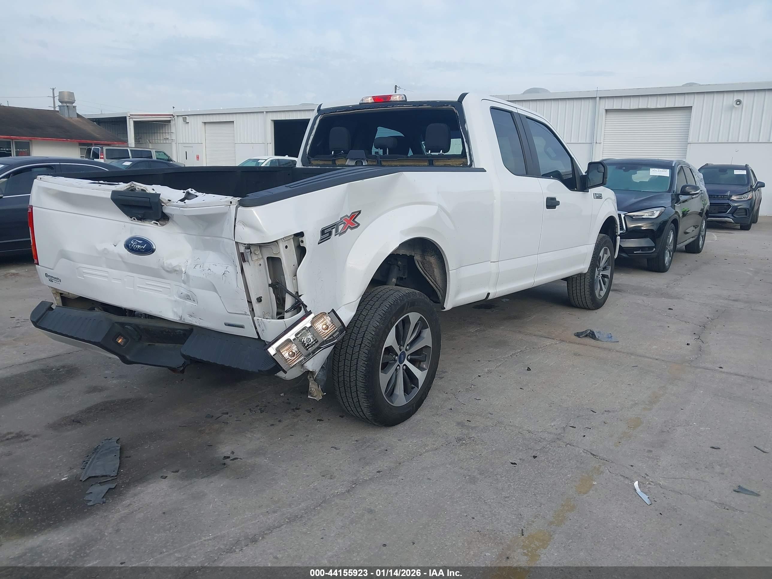 FORD F-150 image 4