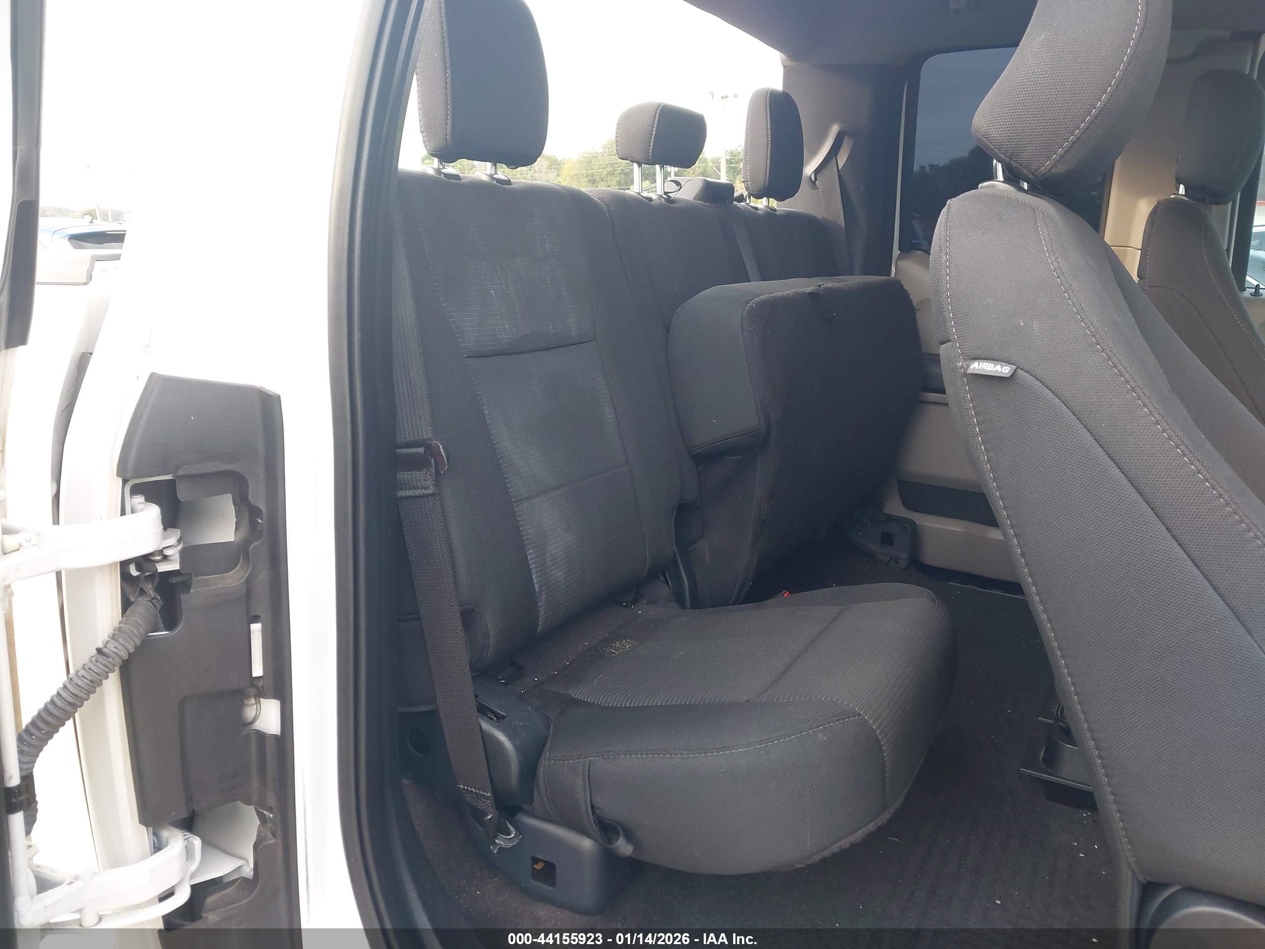 FORD F-150 image 8