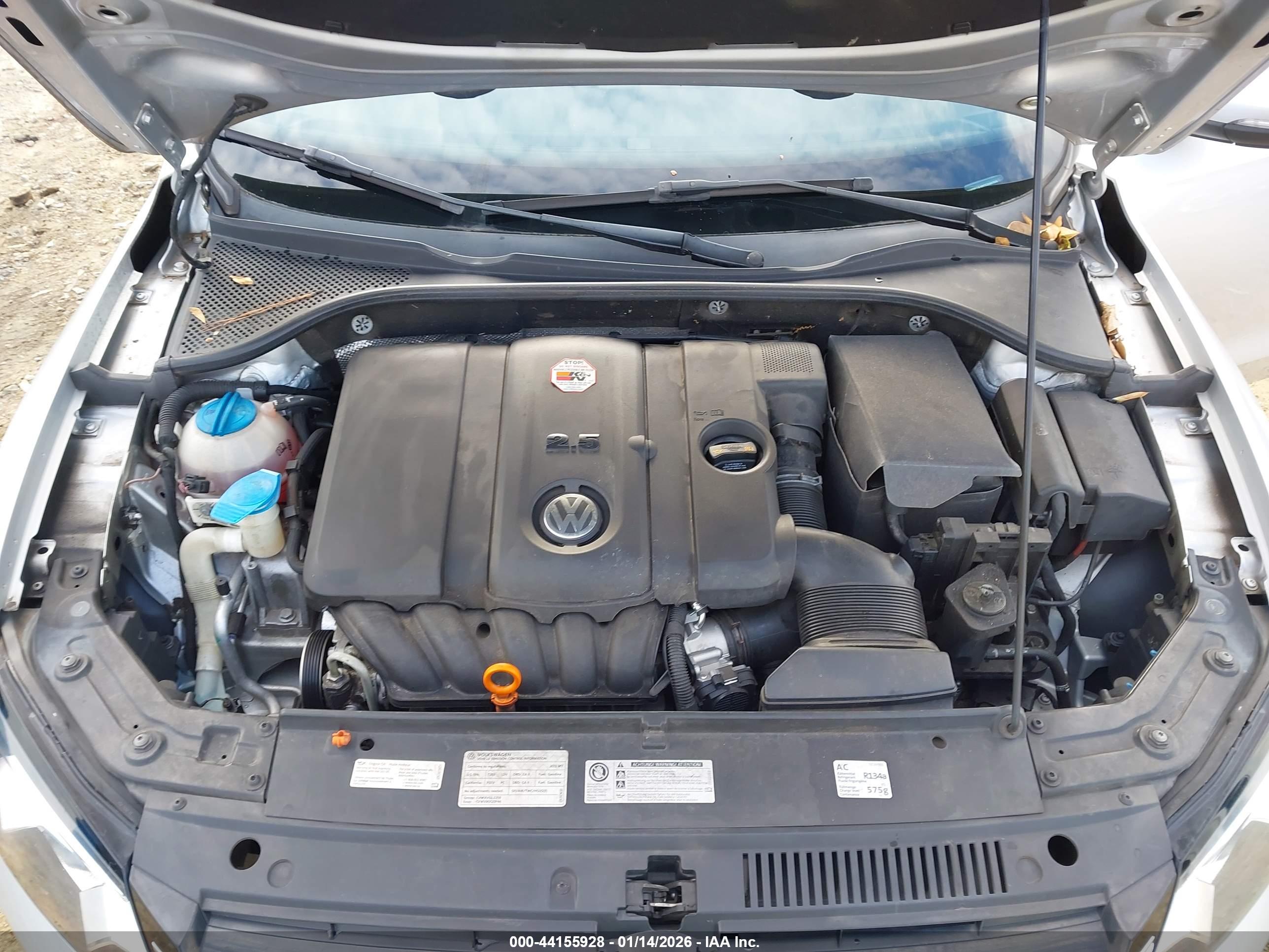 VOLKSWAGEN PASSAT image 10