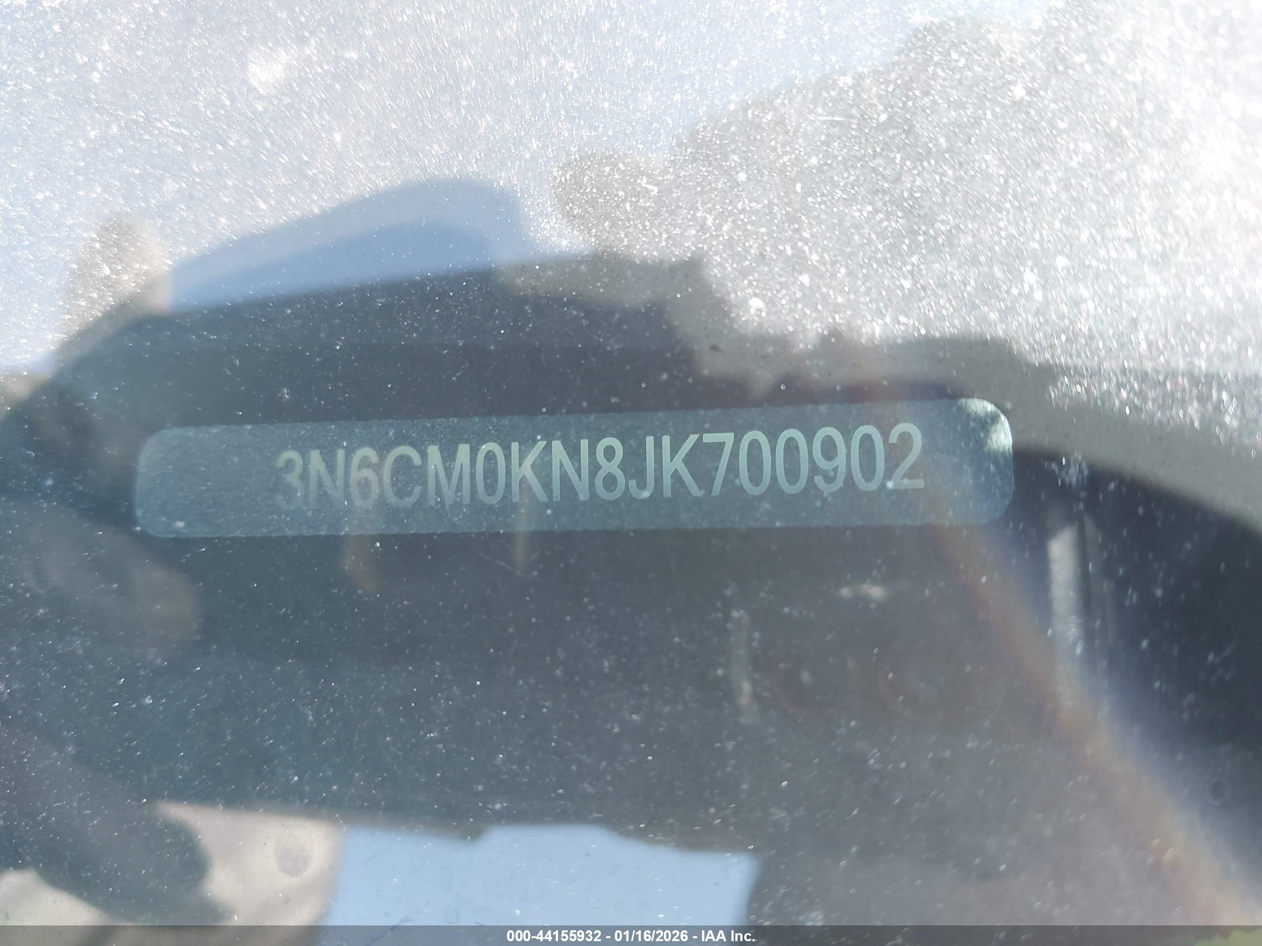 NISSAN NV200 image 9