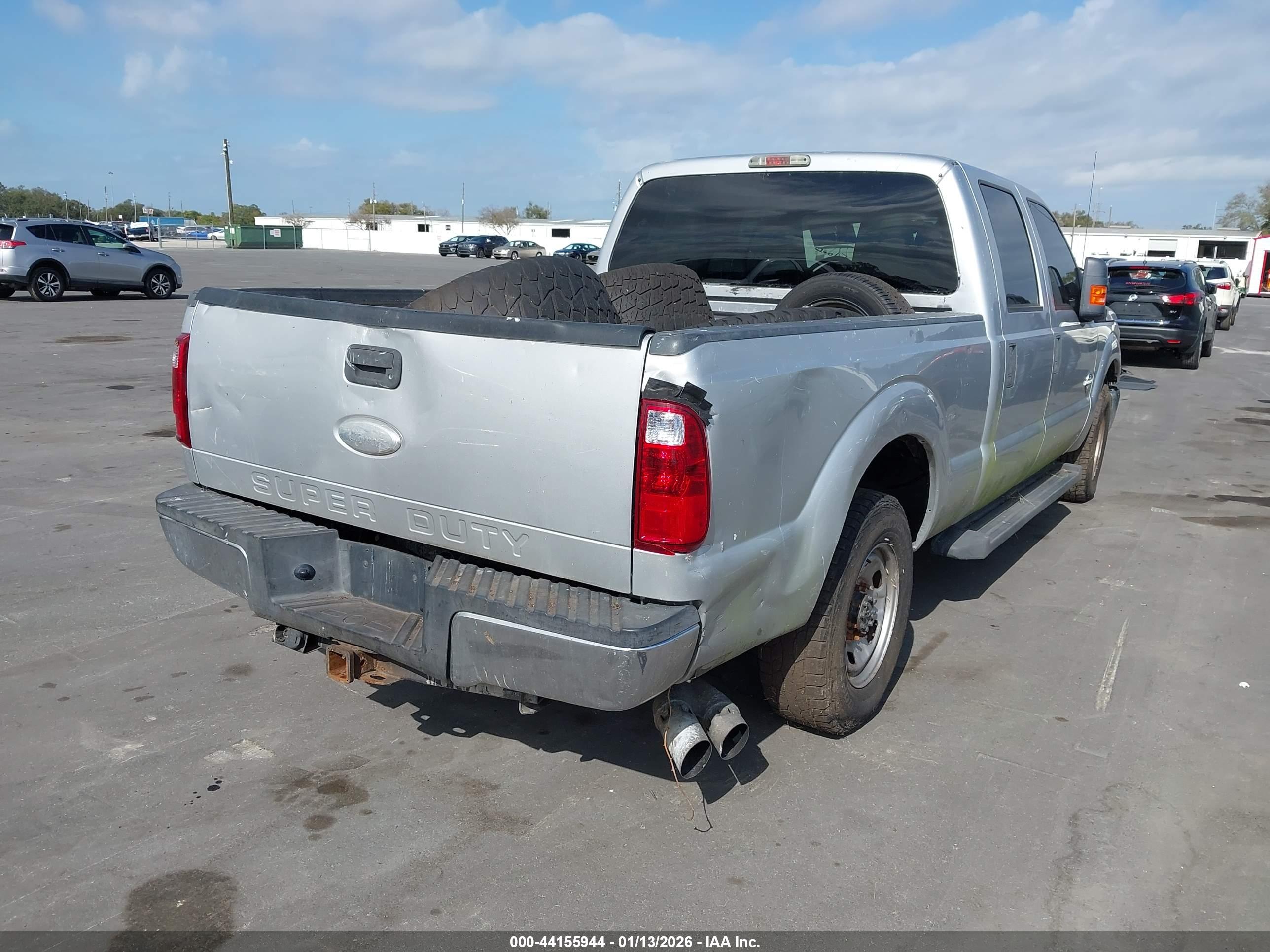 FORD F-250 image 4