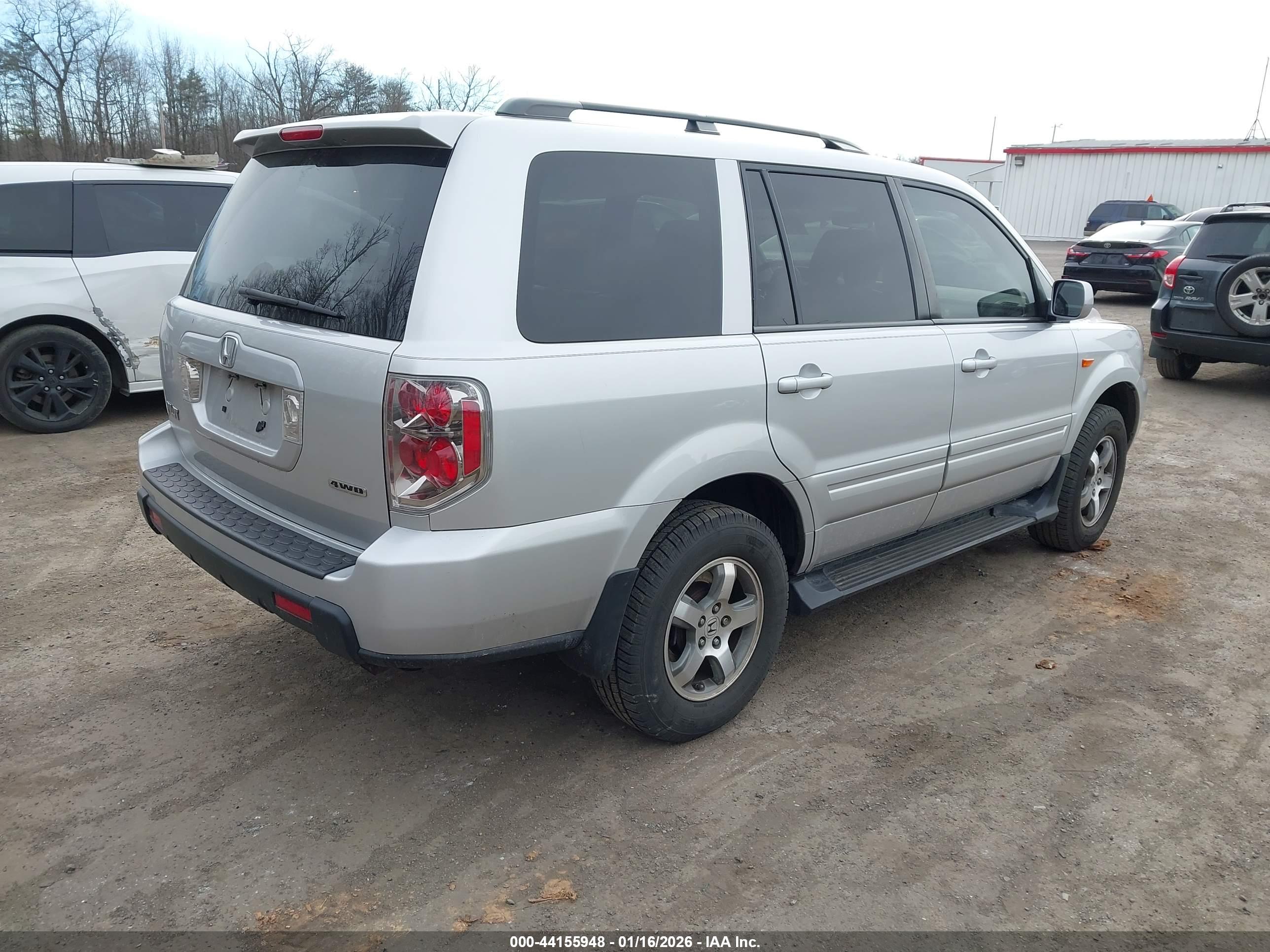 HONDA PILOT image 4