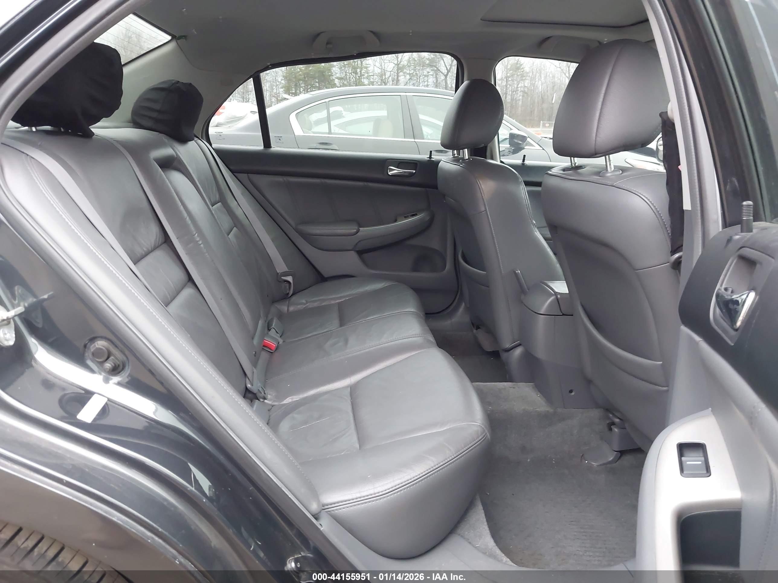HONDA ACCORD image 8