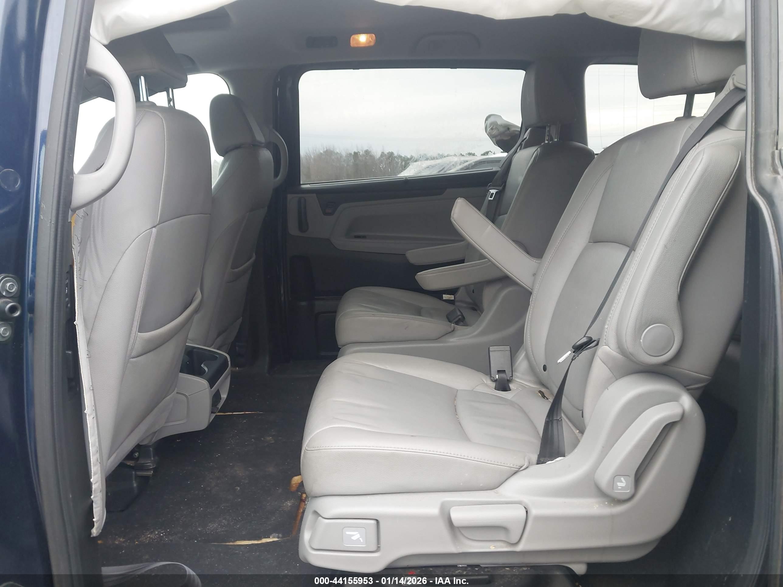 HONDA ODYSSEY image 8