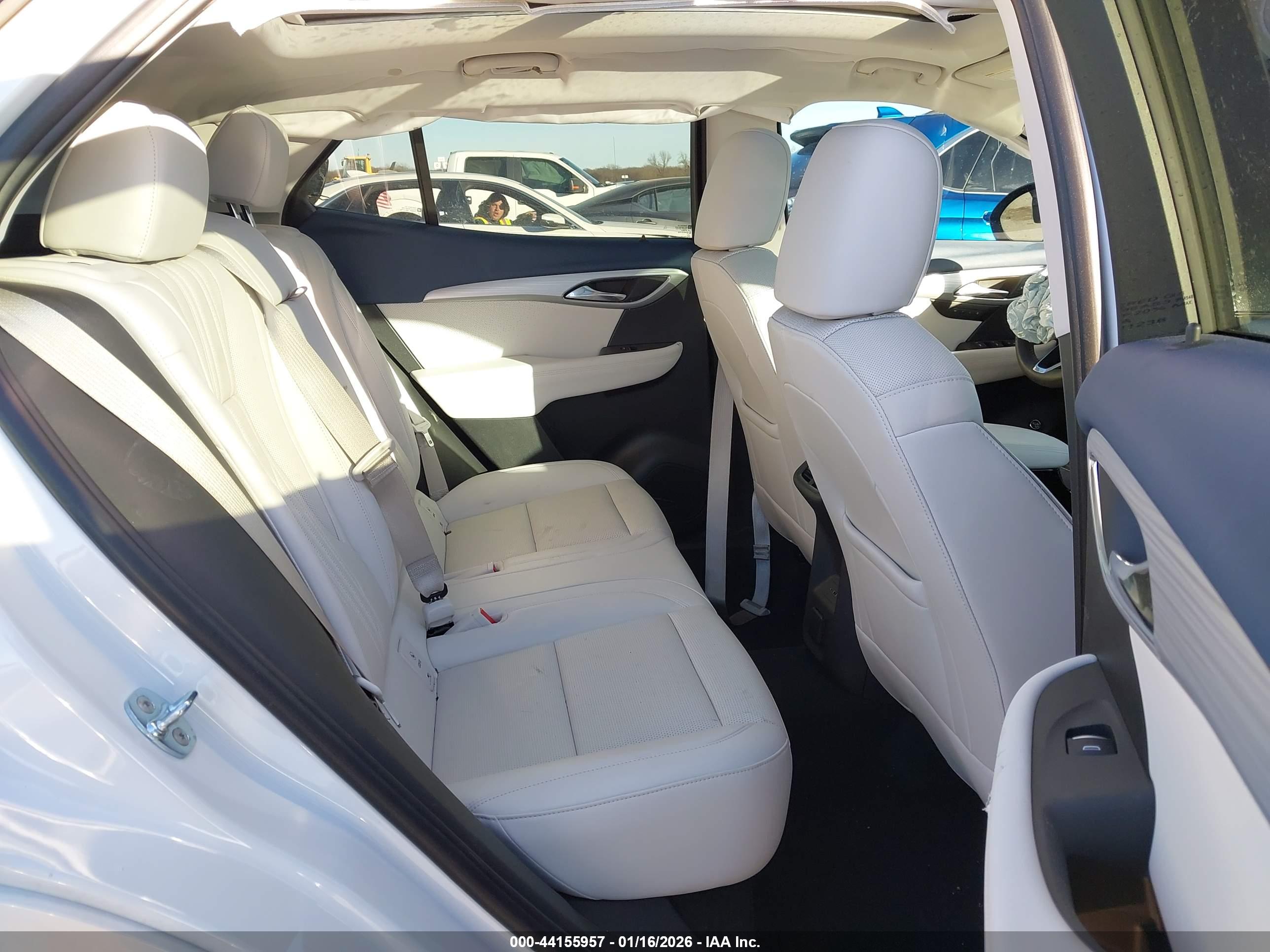 BUICK ENVISION image 8