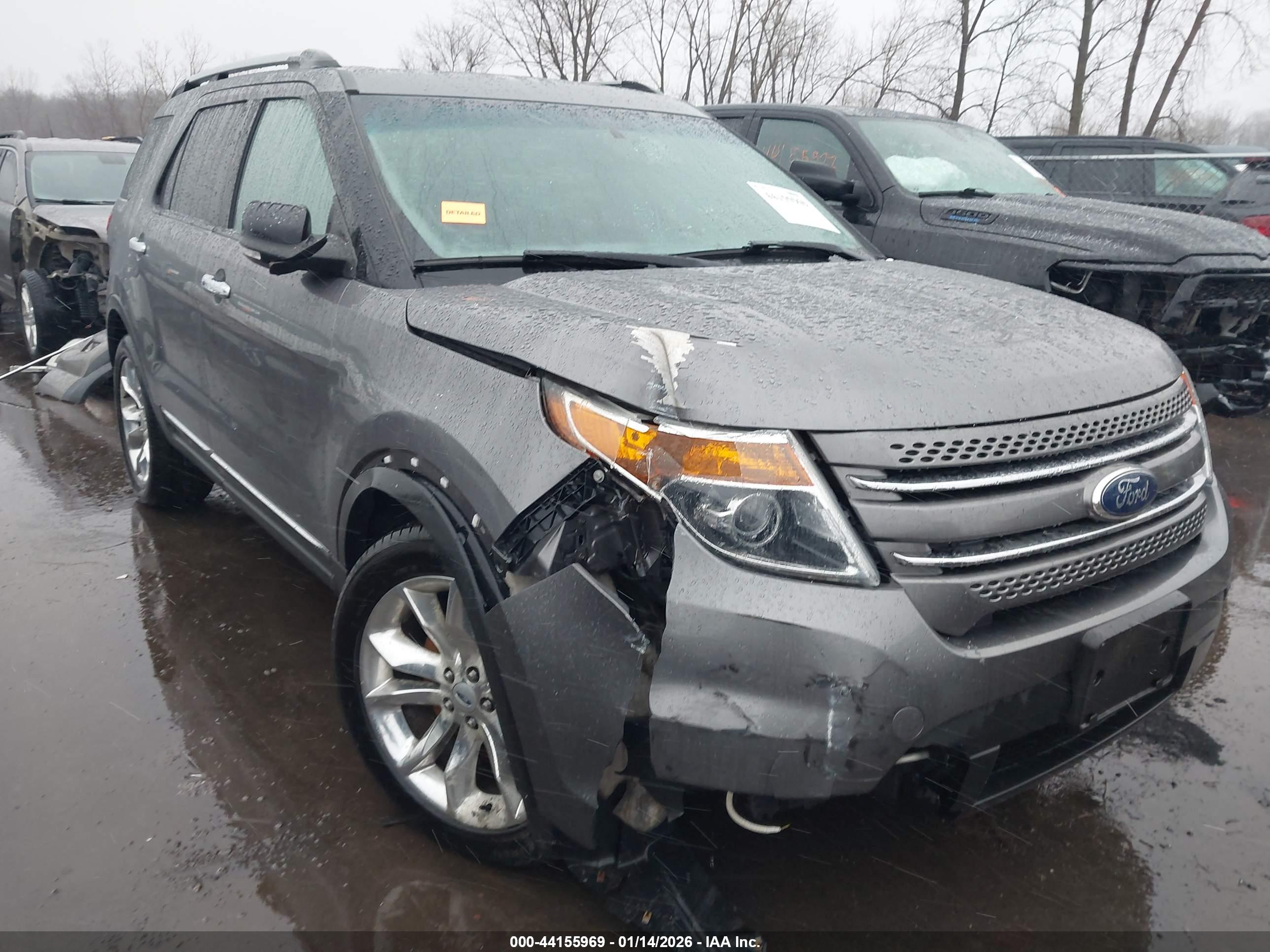 FORD EXPLORER image 6