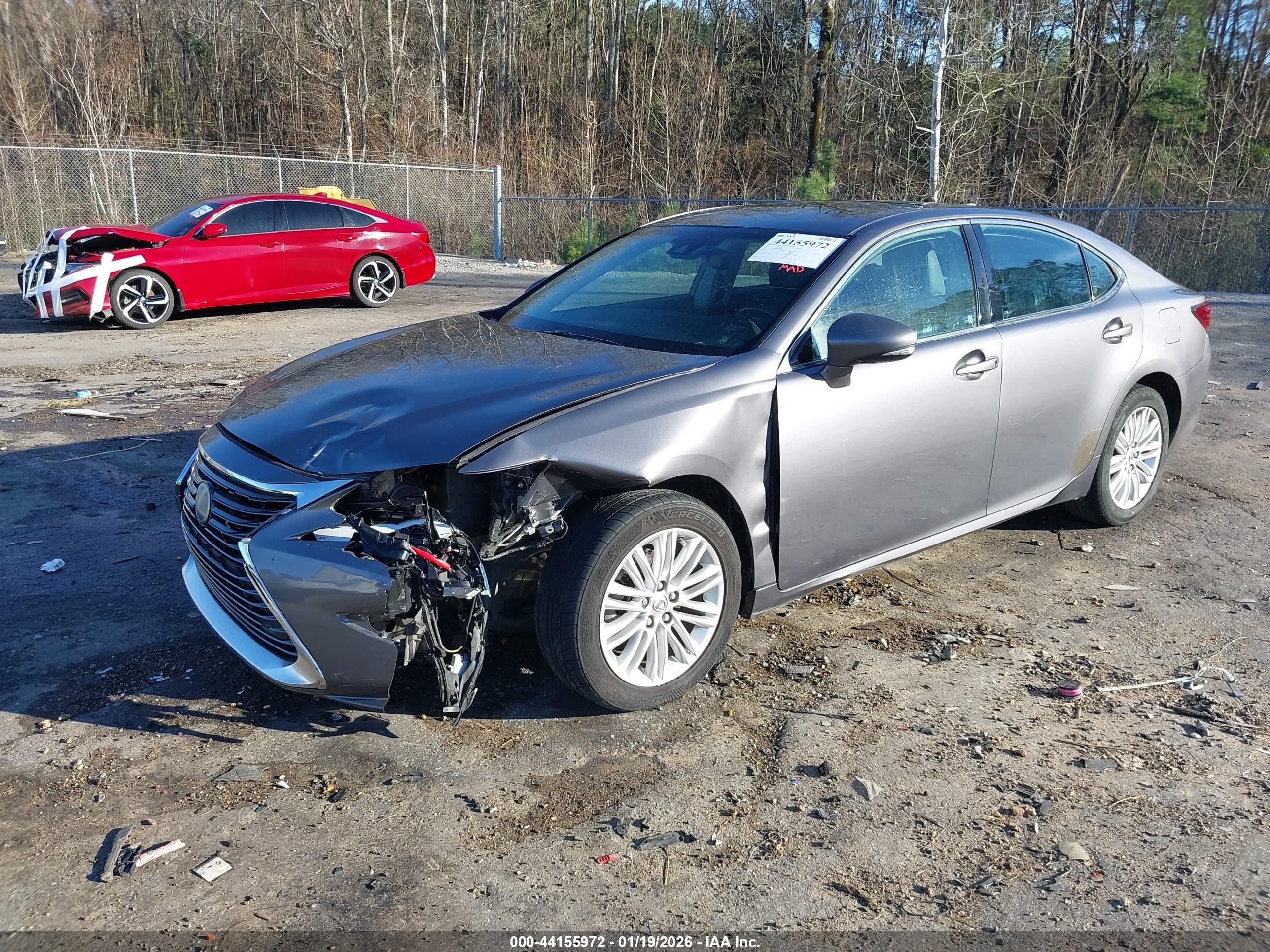 LEXUS ES image 2