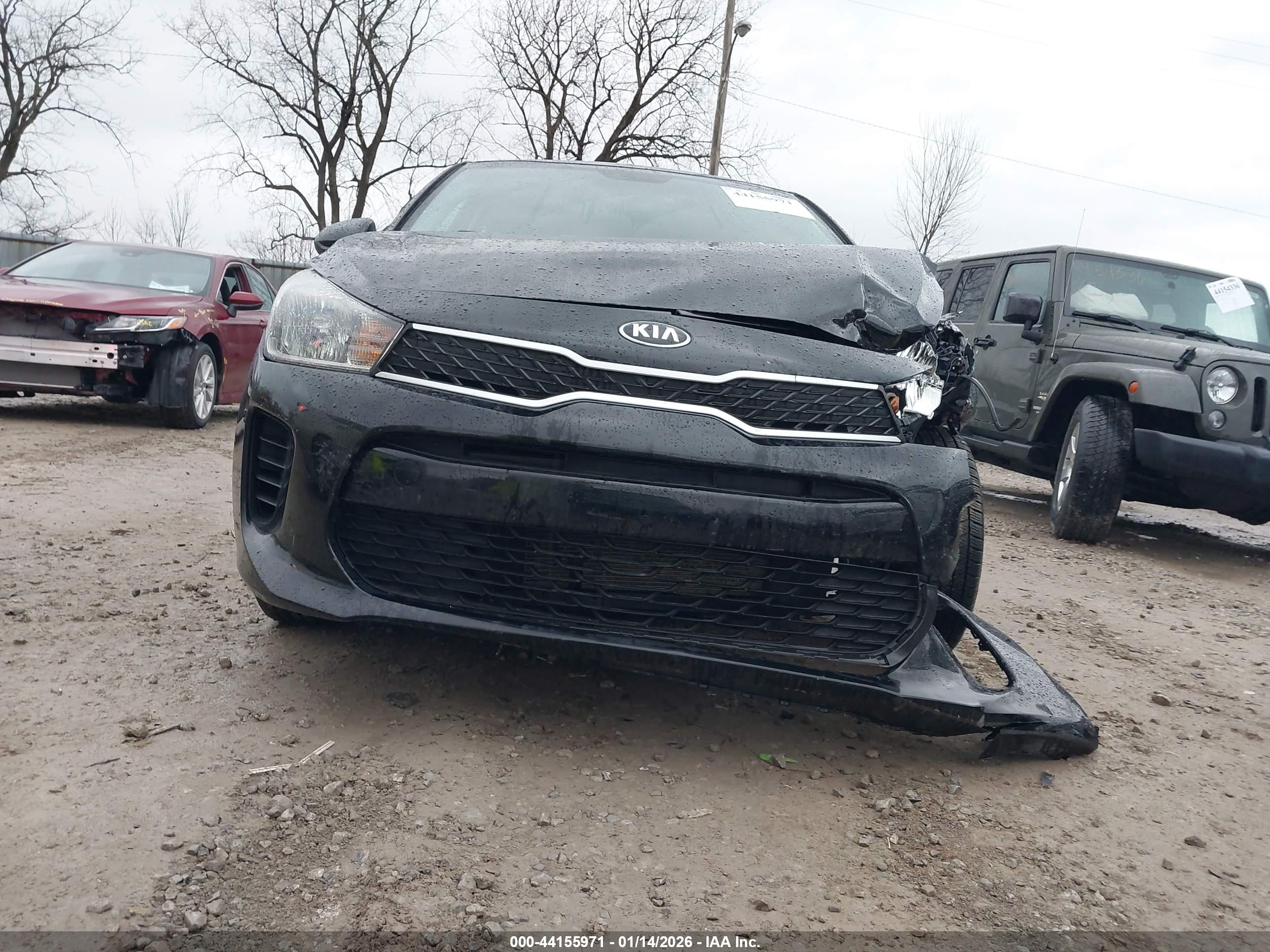 KIA RIO image 6