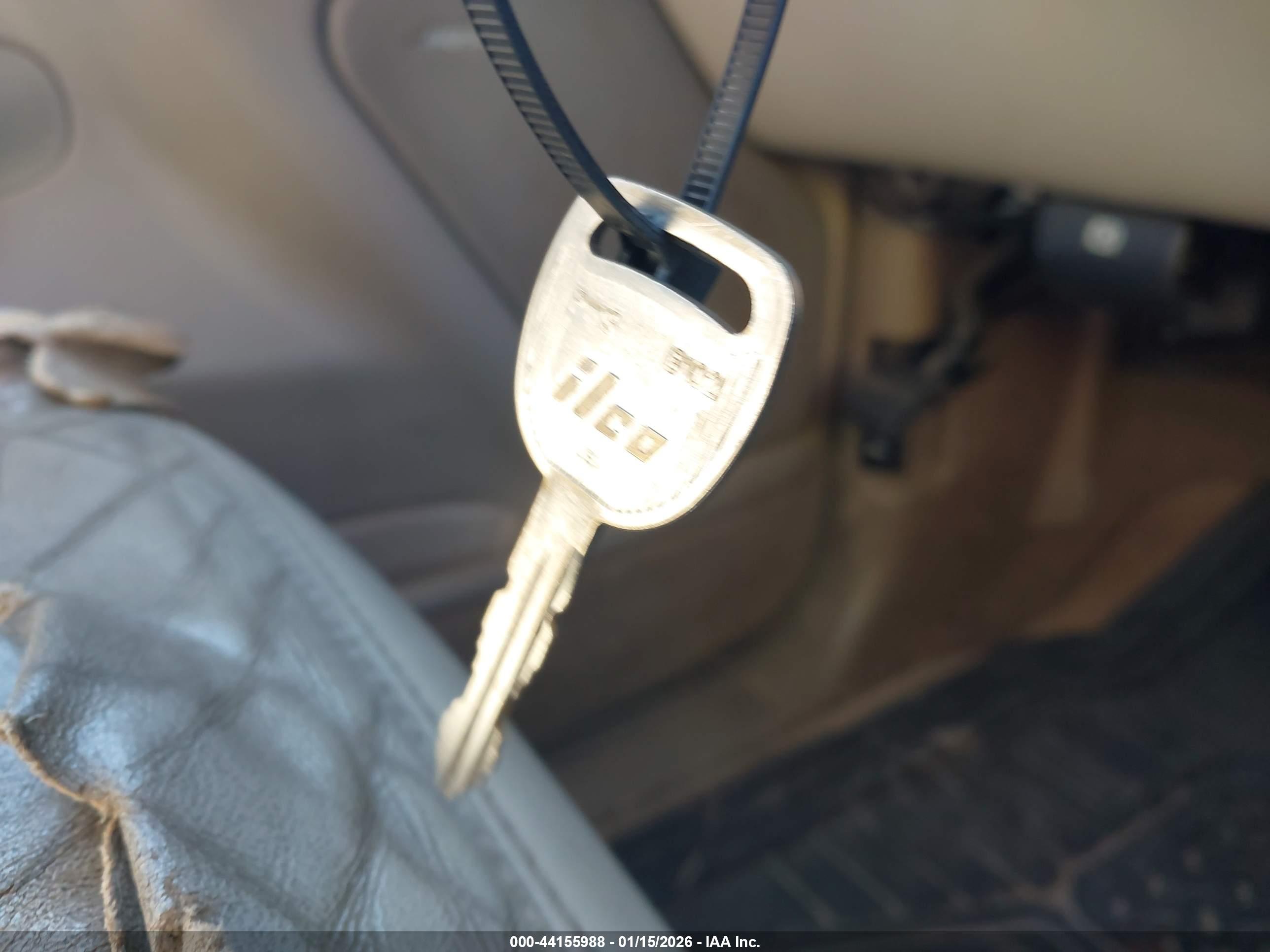 GMC YUKON image 11