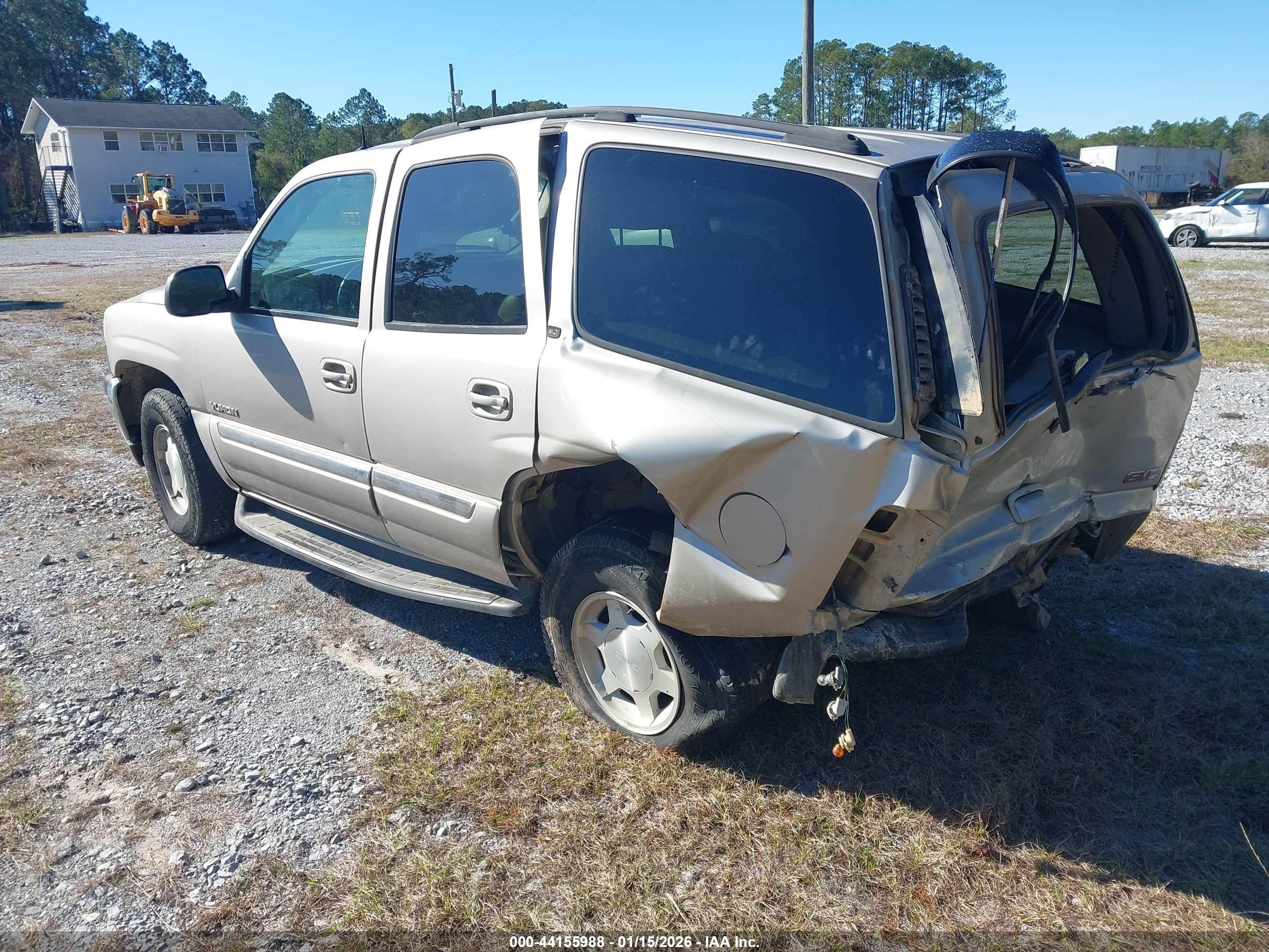 GMC YUKON image 3