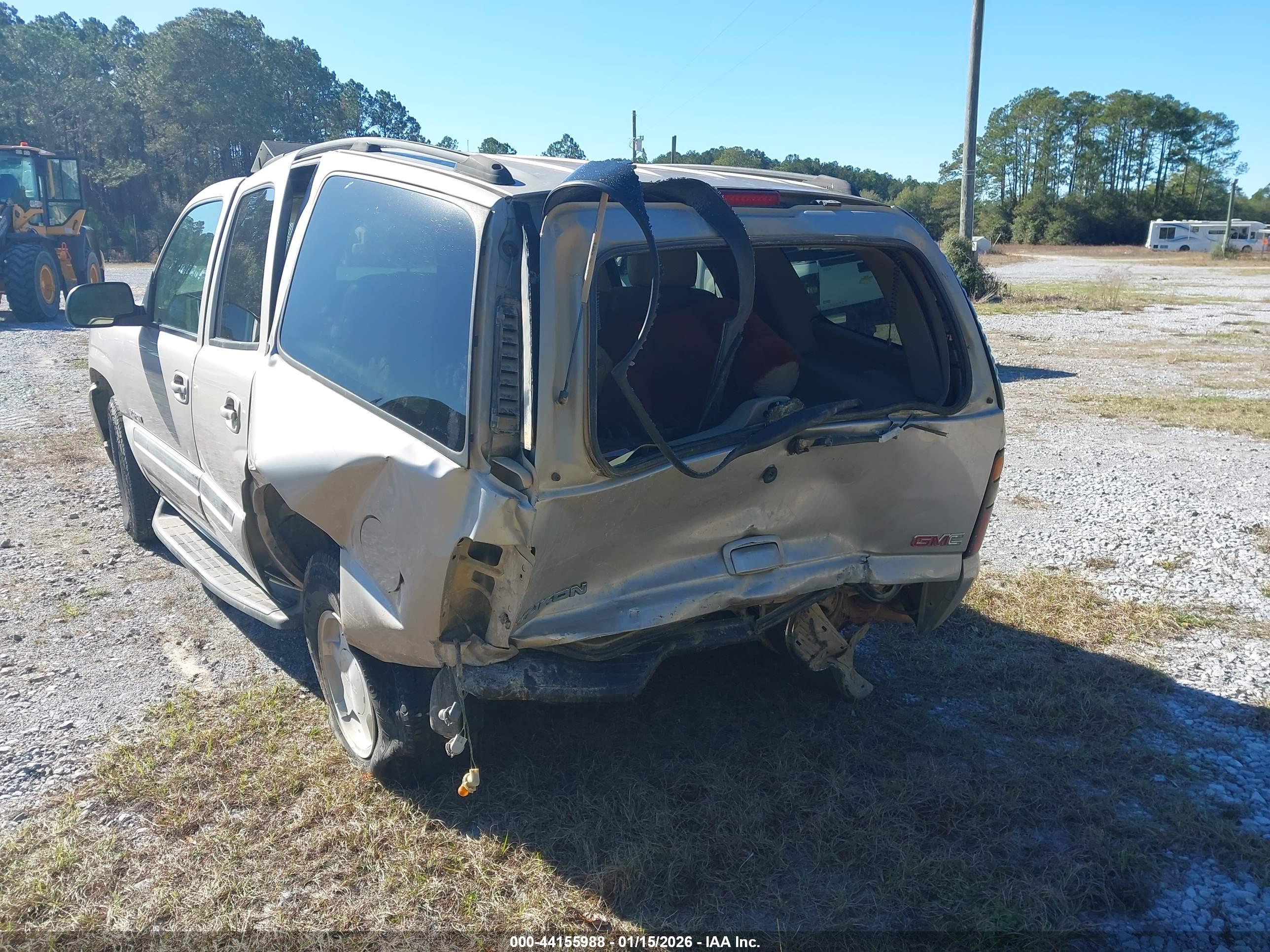 GMC YUKON image 6
