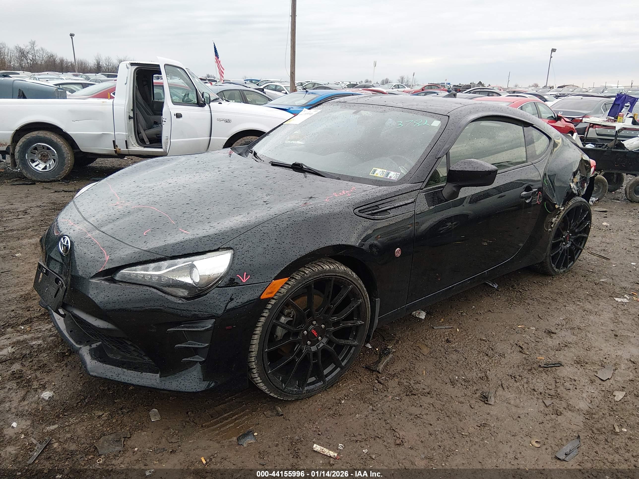 TOYOTA 86 image 2