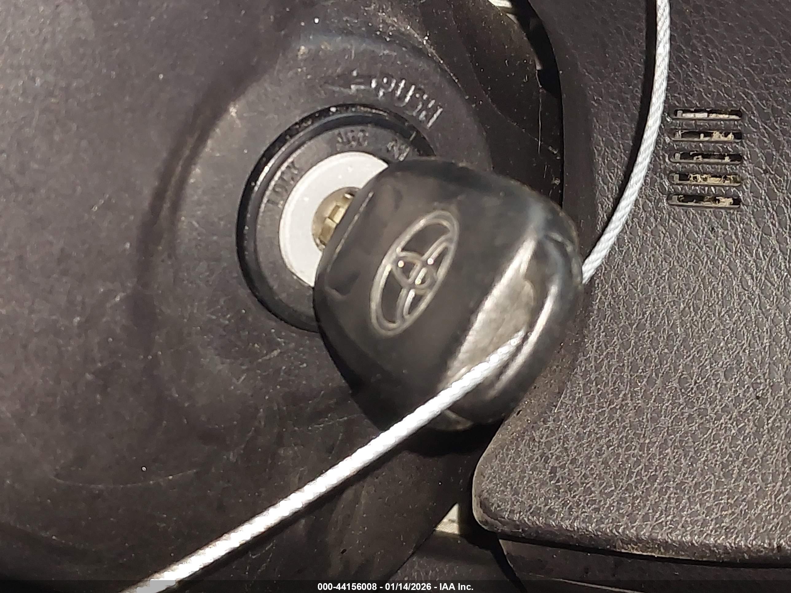 TOYOTA COROLLA image 11