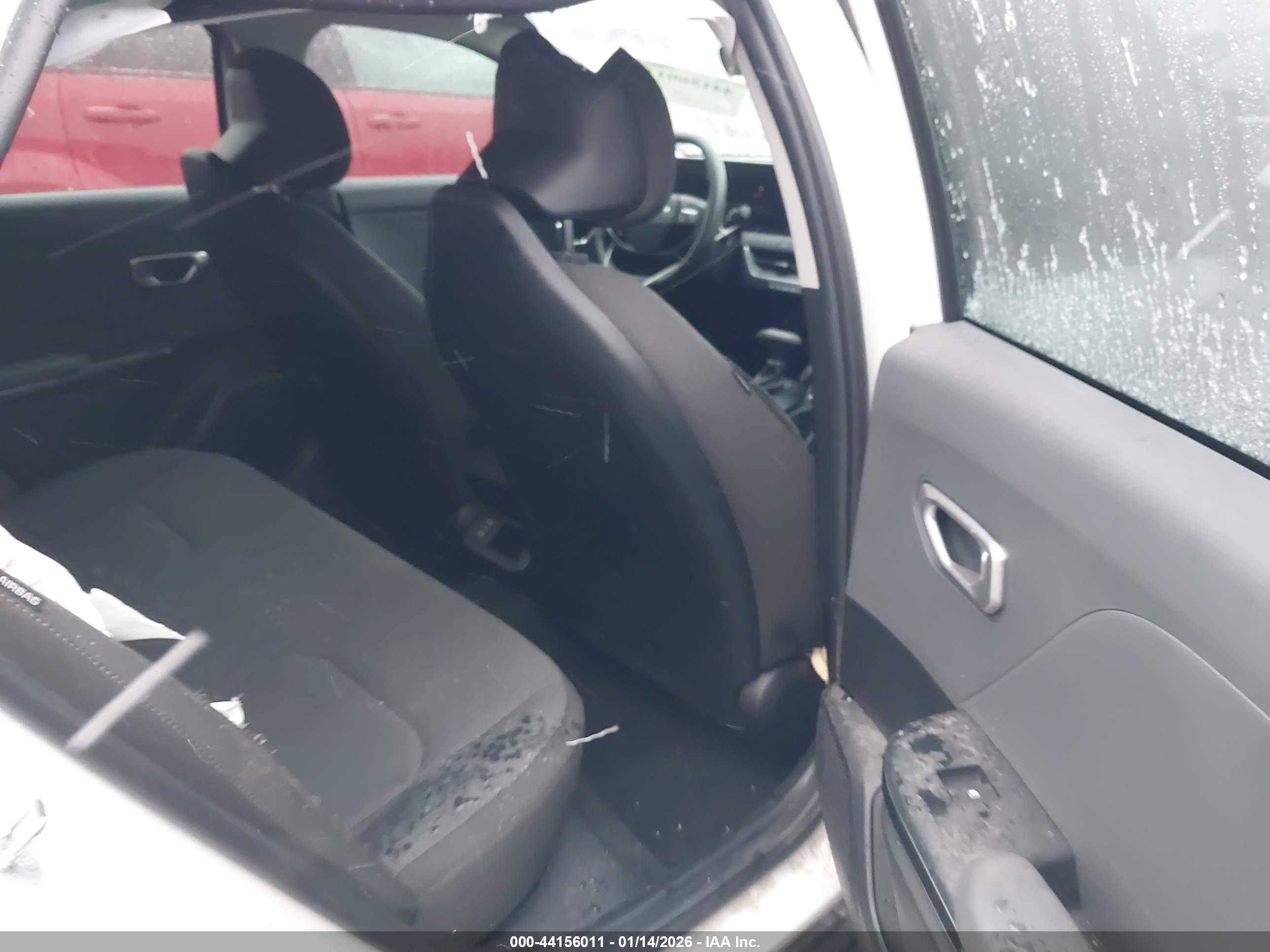 KIA K4 image 8