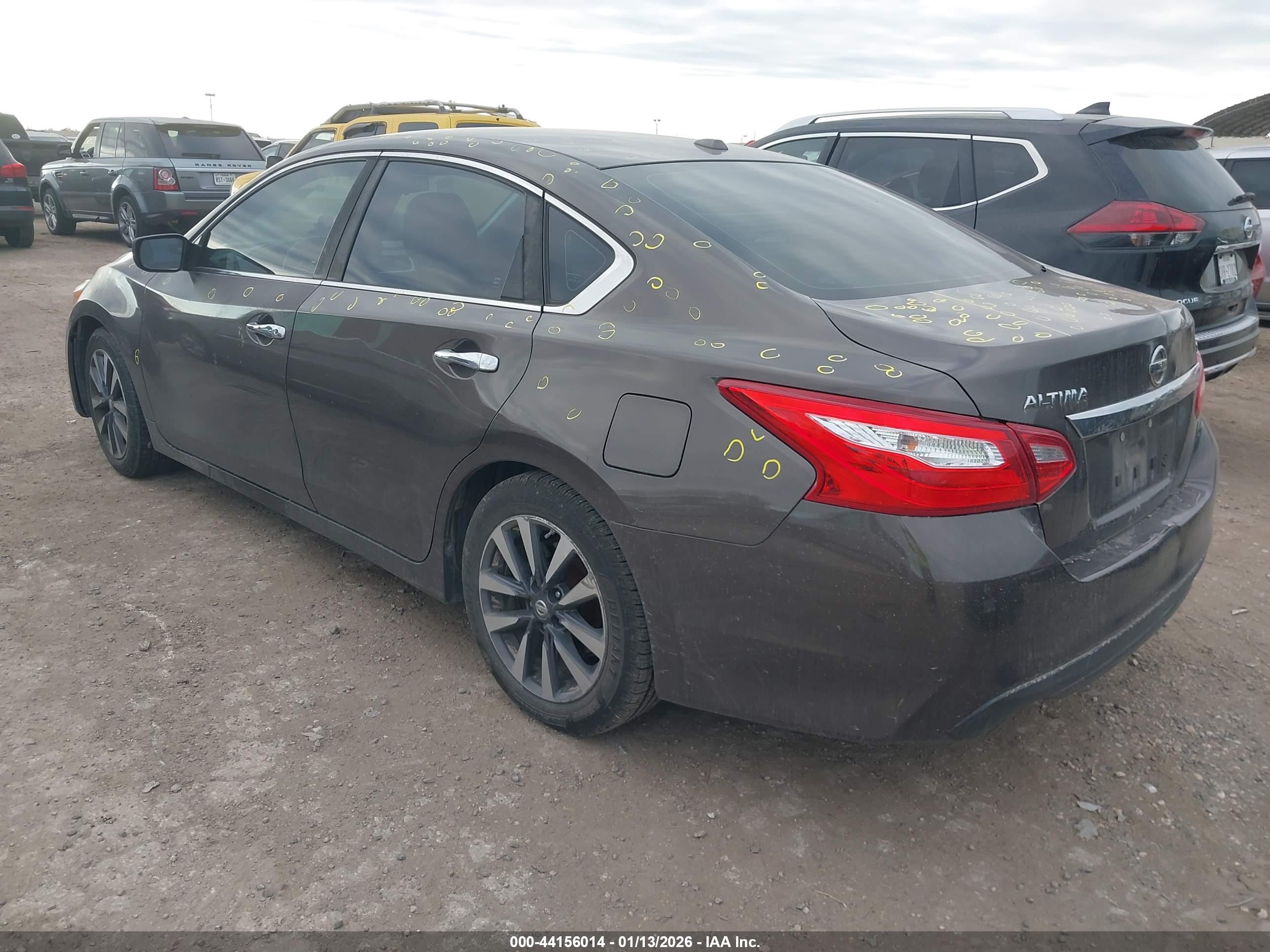 NISSAN ALTIMA image 3