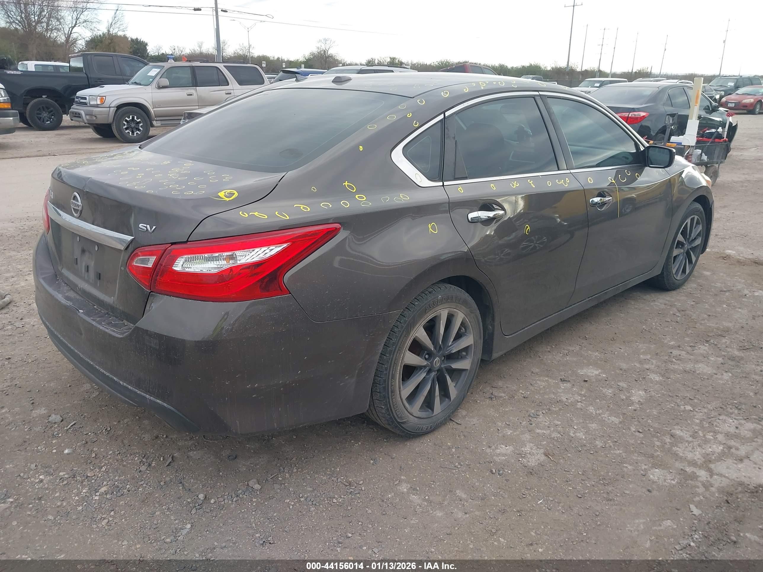 NISSAN ALTIMA image 4