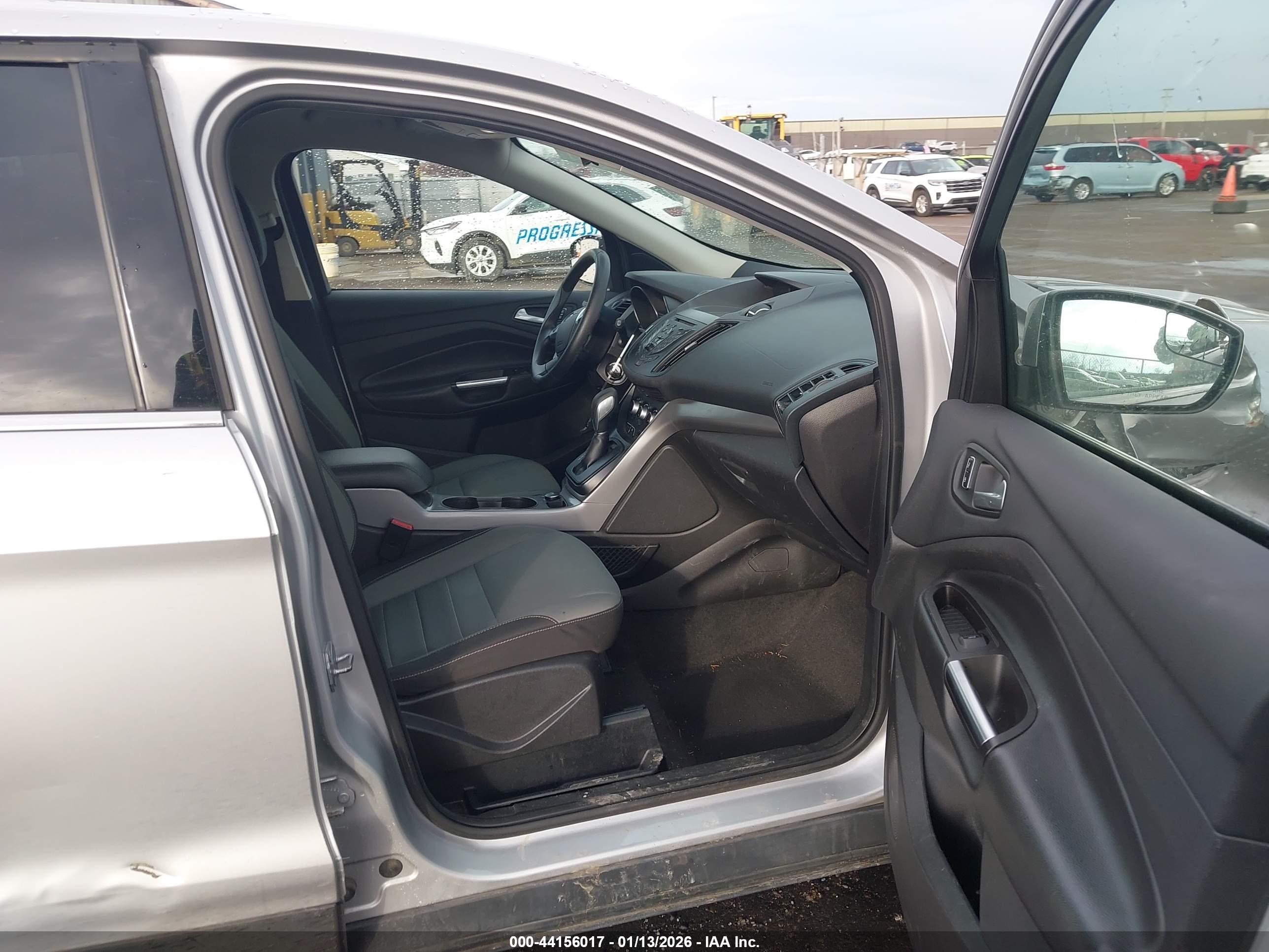 FORD ESCAPE image 5