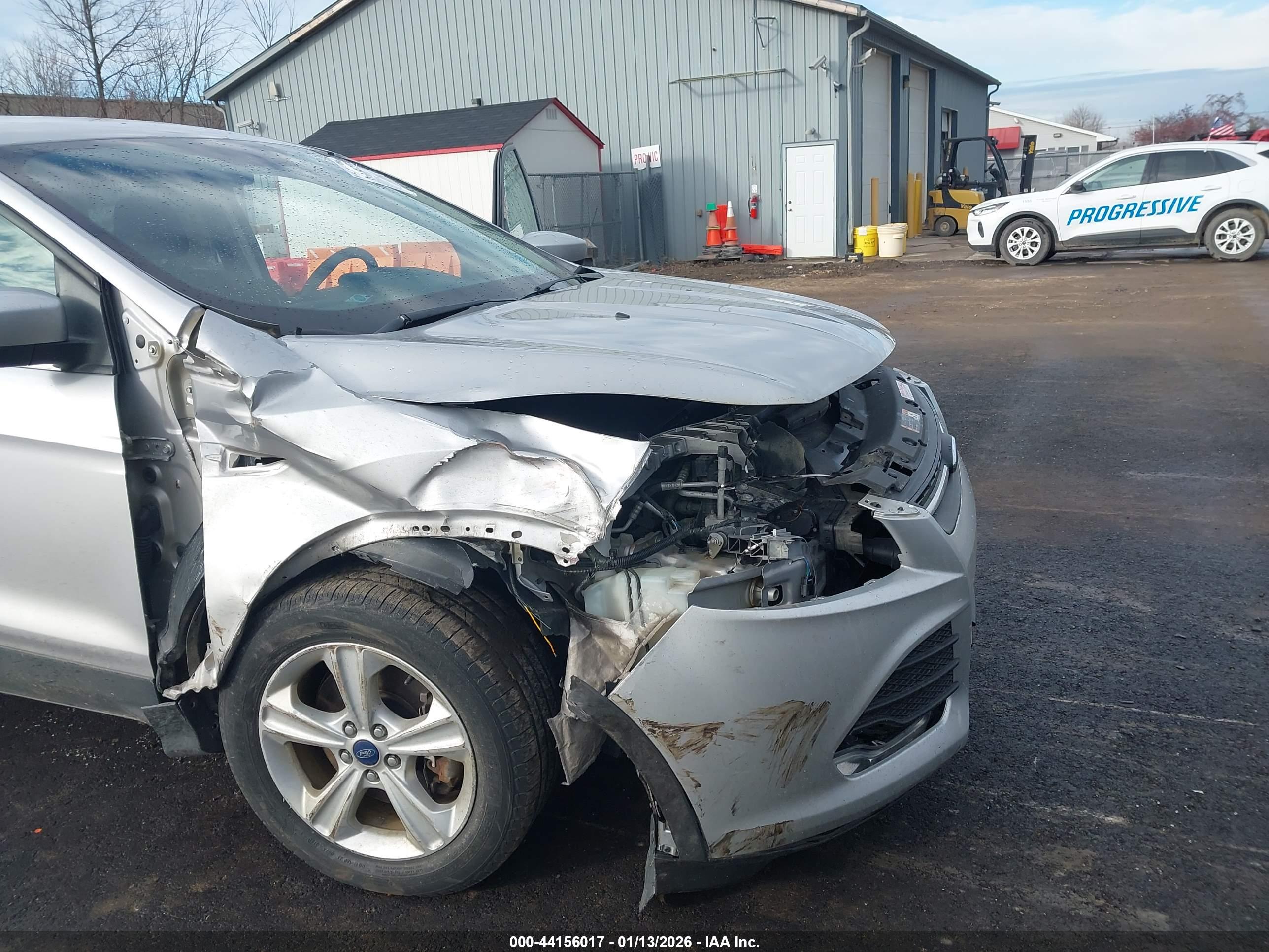 FORD ESCAPE image 6