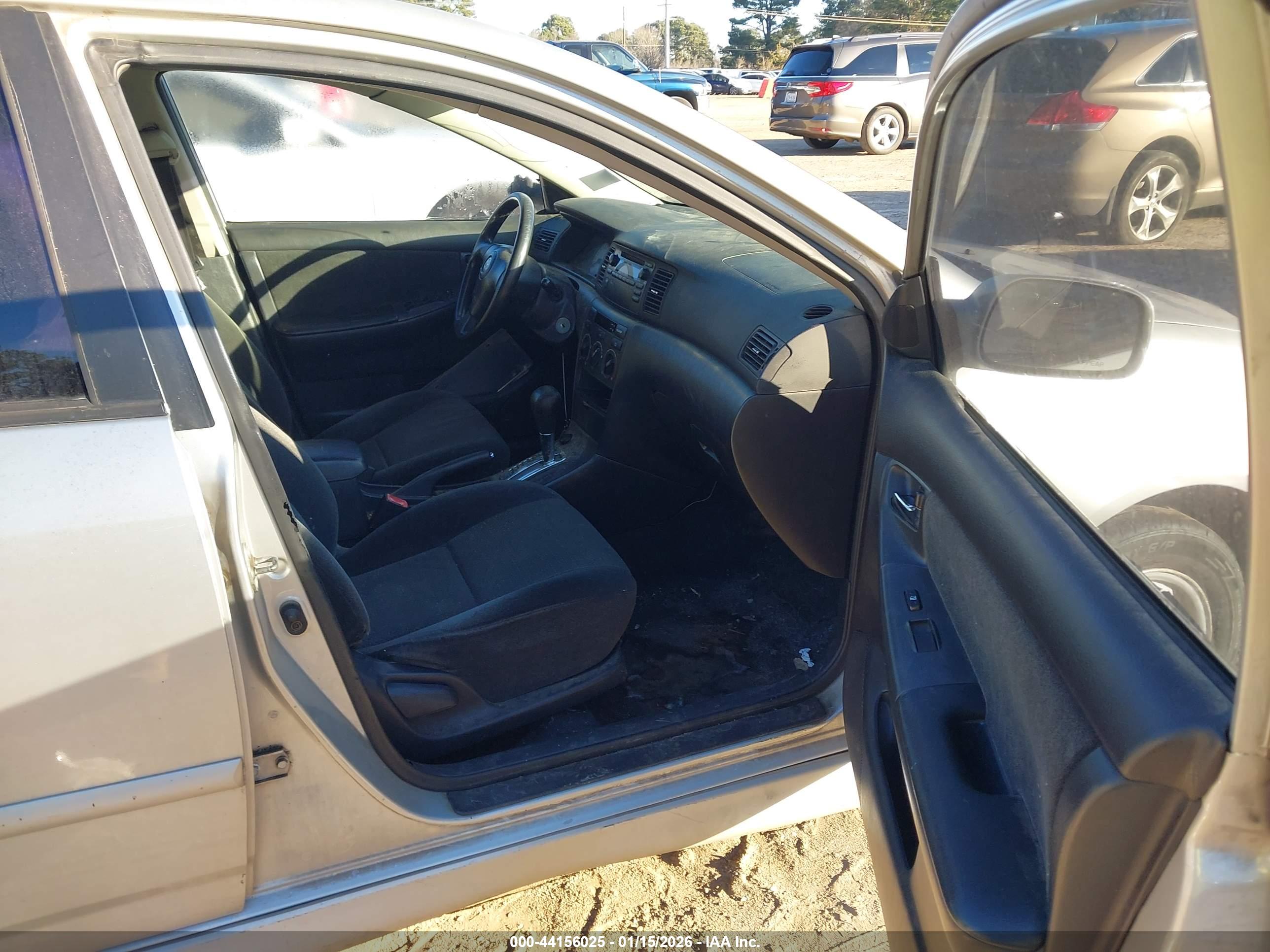 TOYOTA COROLLA image 5