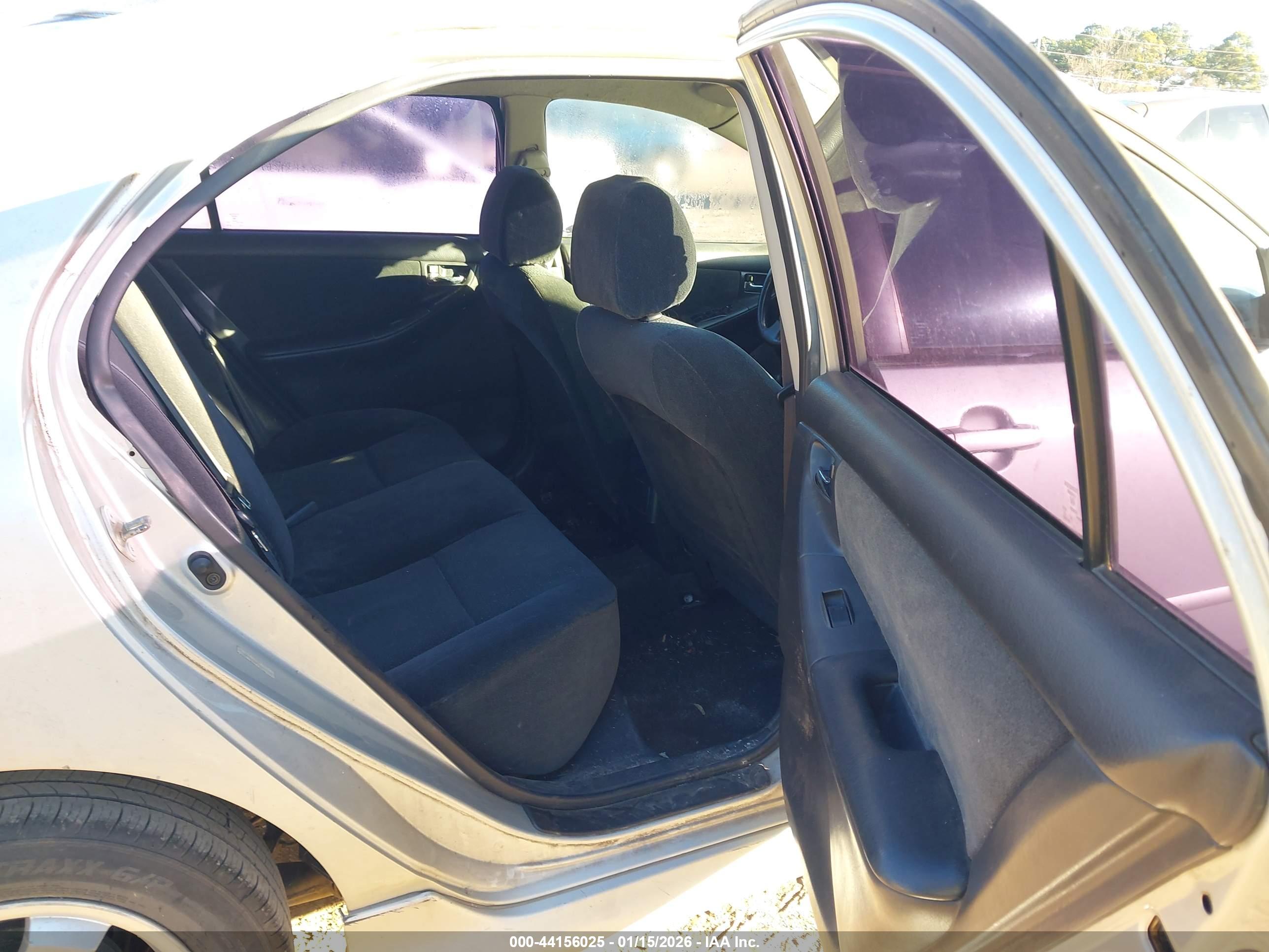 TOYOTA COROLLA image 8