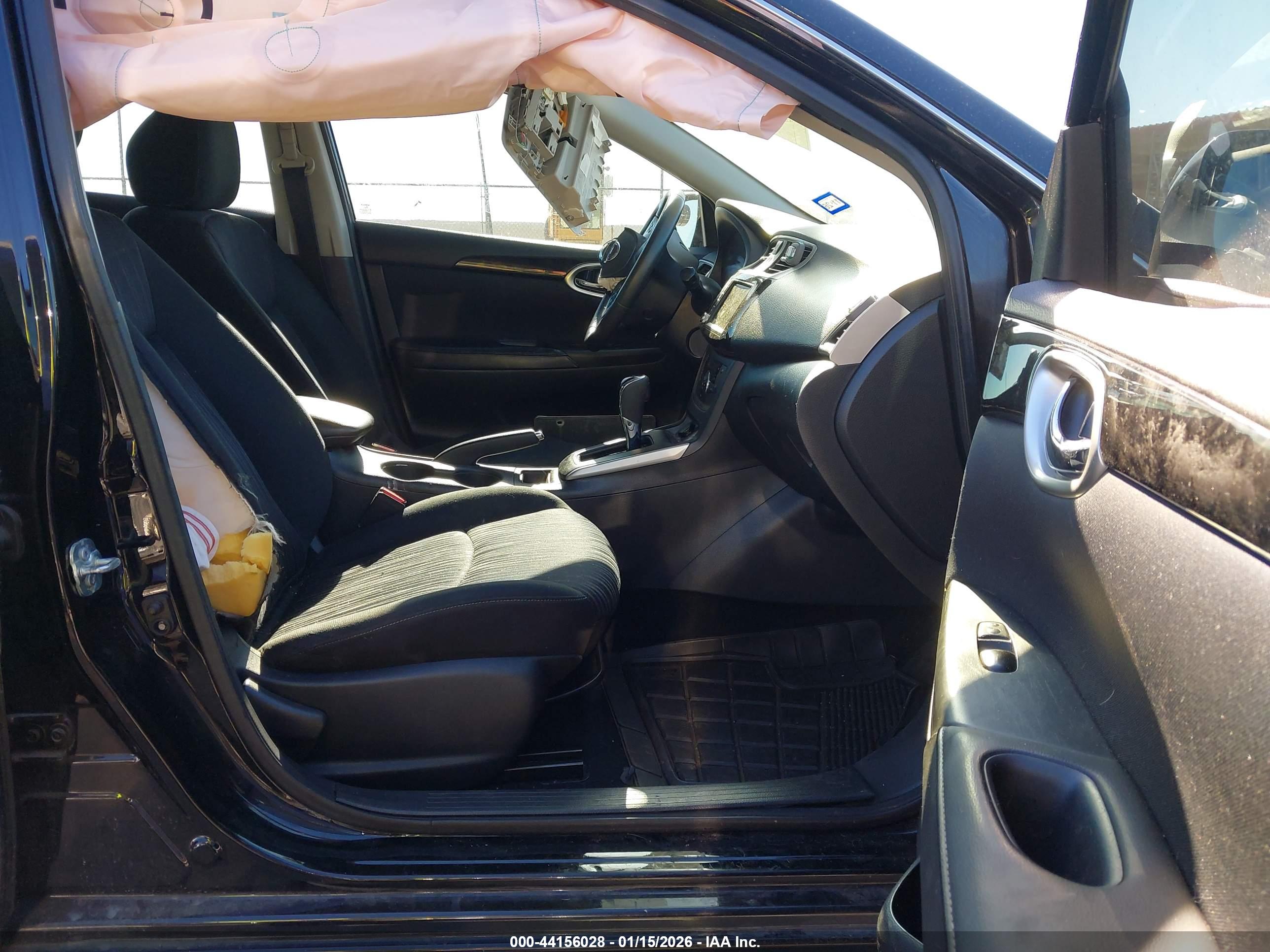 NISSAN SENTRA image 5
