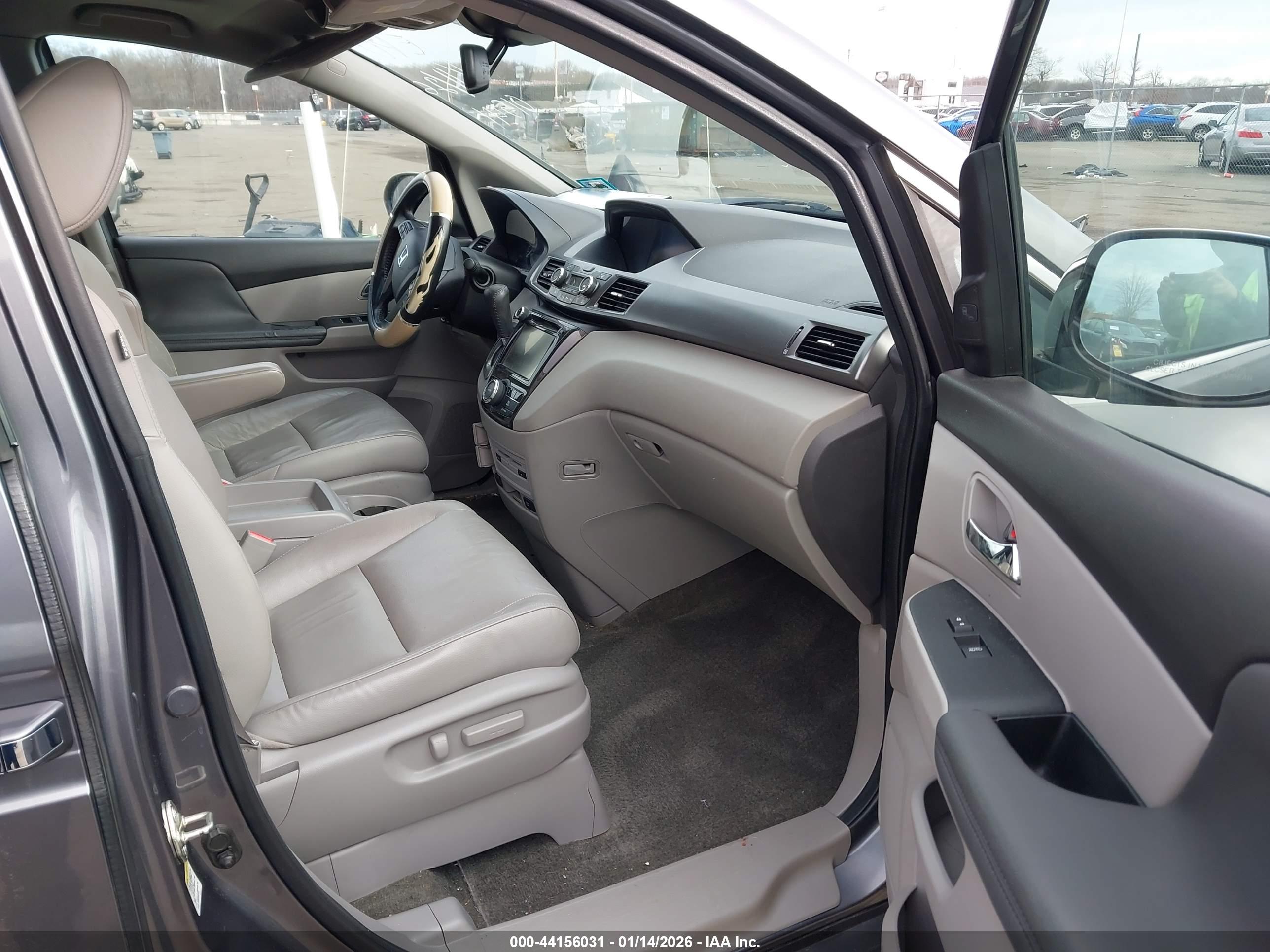 HONDA ODYSSEY image 5