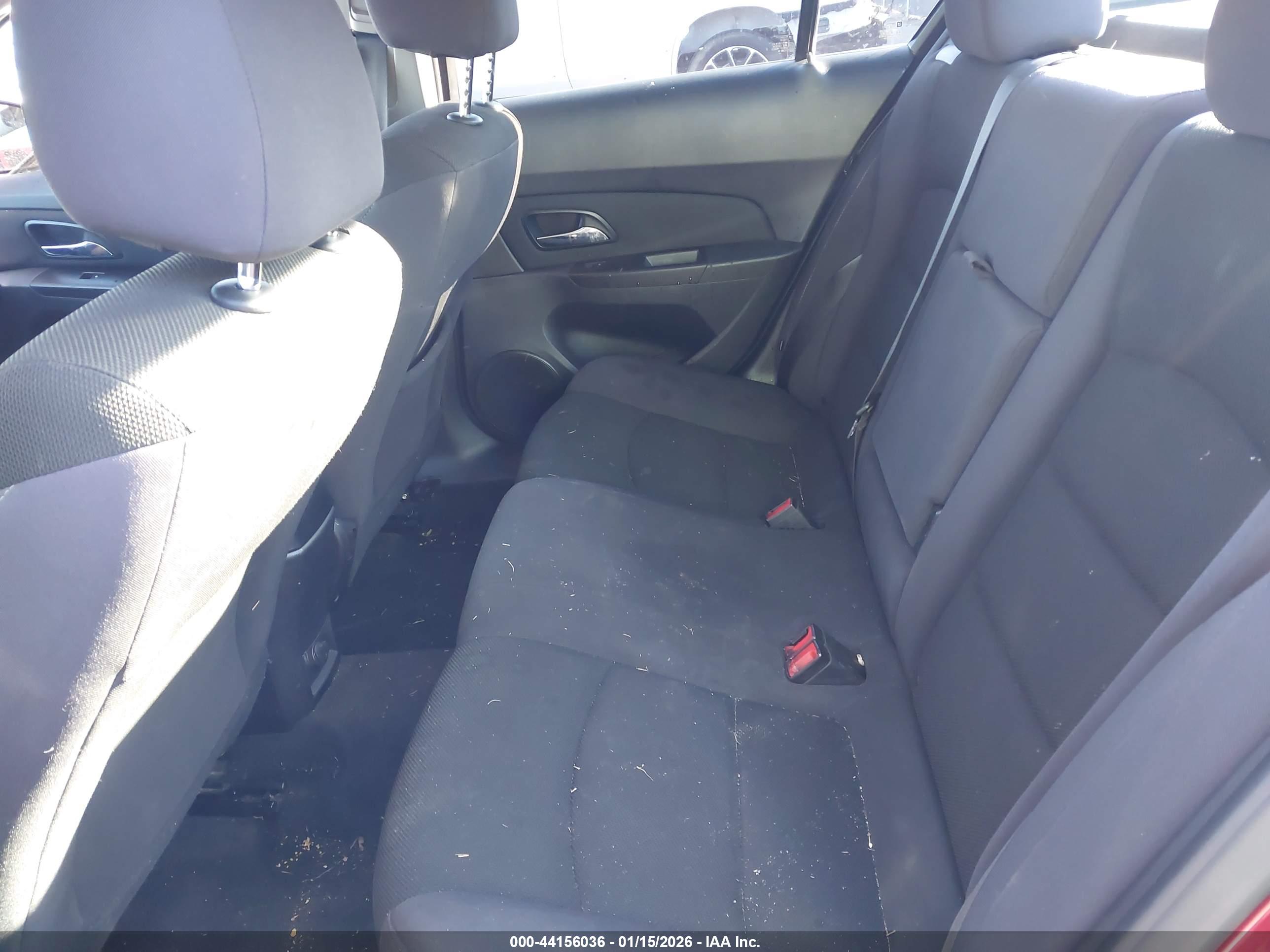 CHEVROLET CRUZE image 8