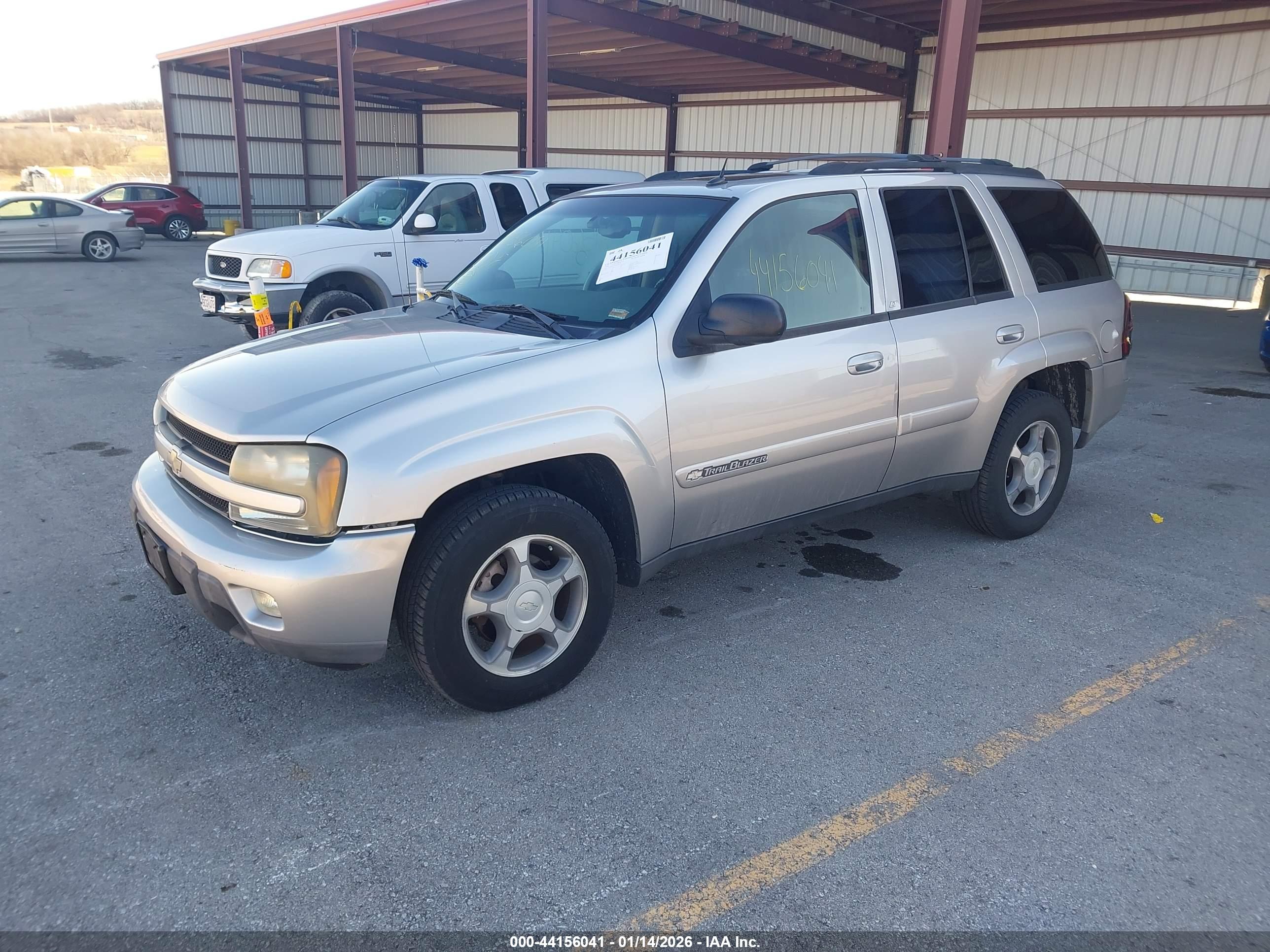 CHEVROLET TRAILBLAZER image 2