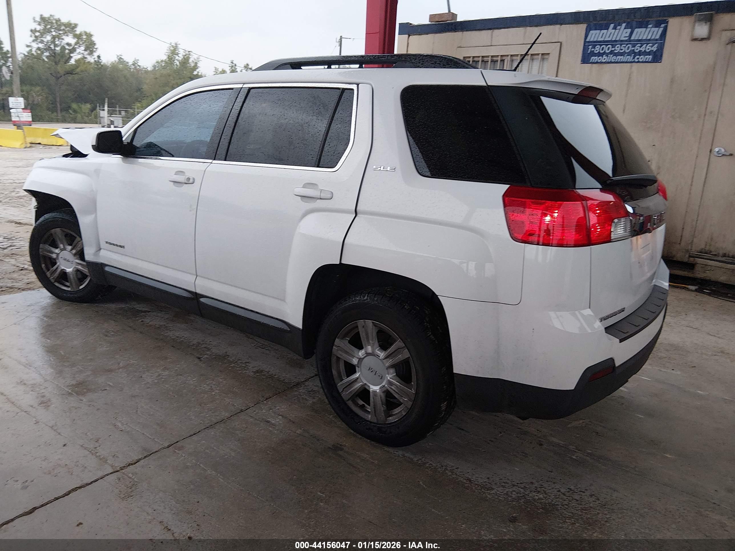 GMC TERRAIN image 3