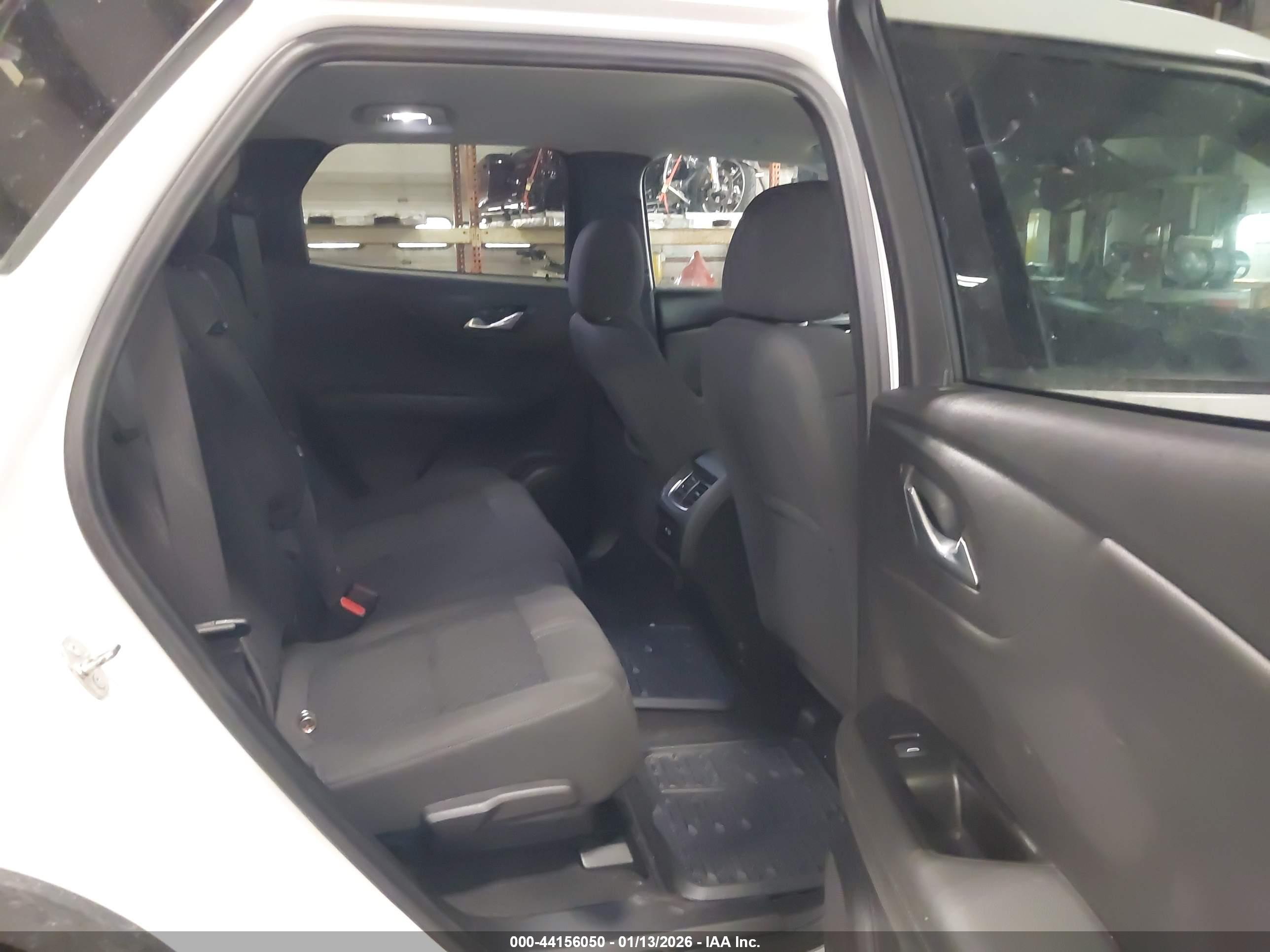 CHEVROLET BLAZER image 8