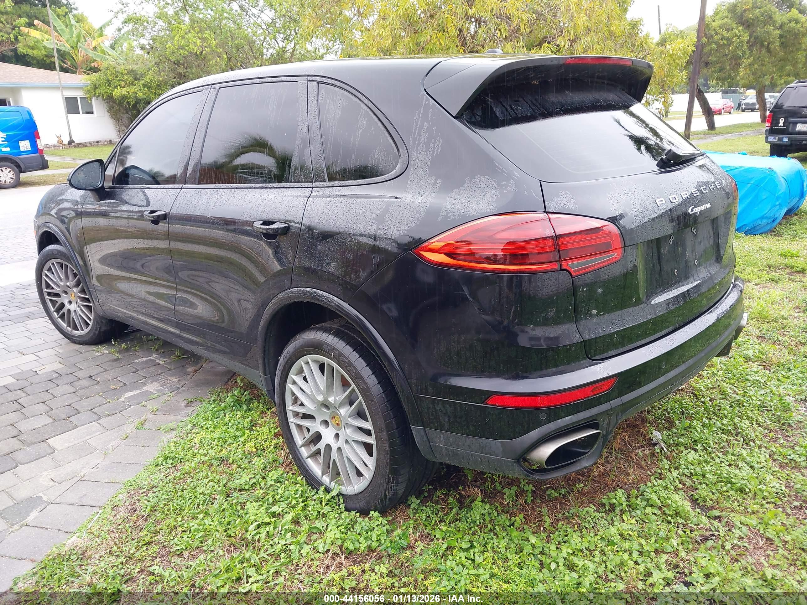 PORSCHE CAYENNE image 3