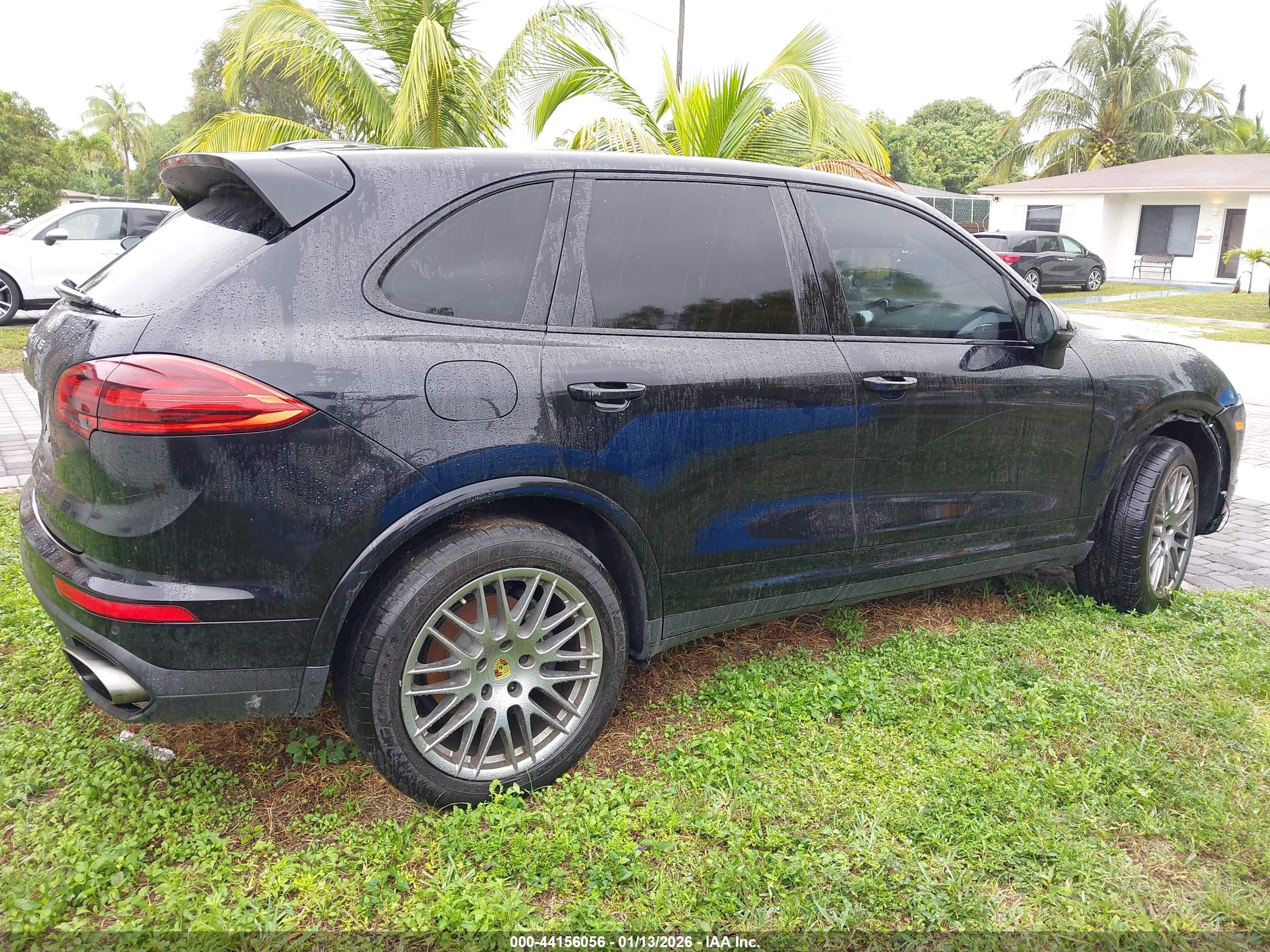 PORSCHE CAYENNE image 4
