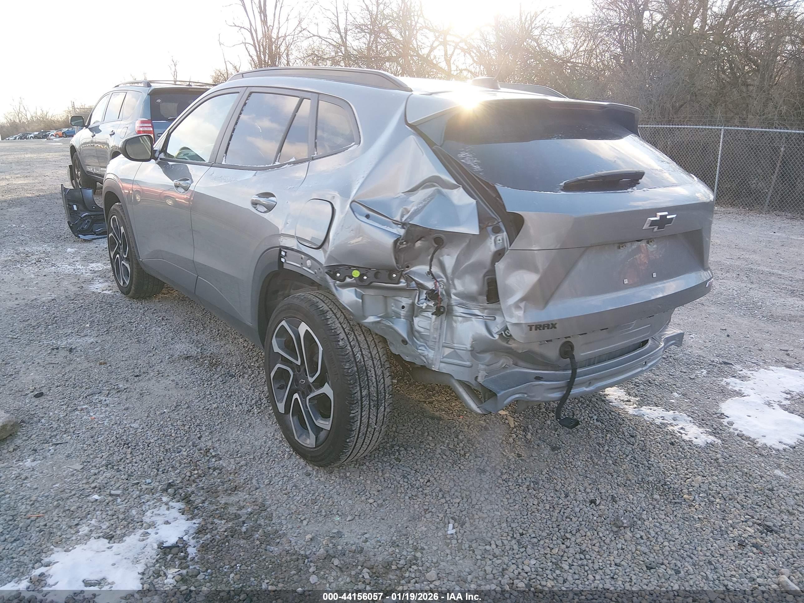 CHEVROLET TRAX image 3