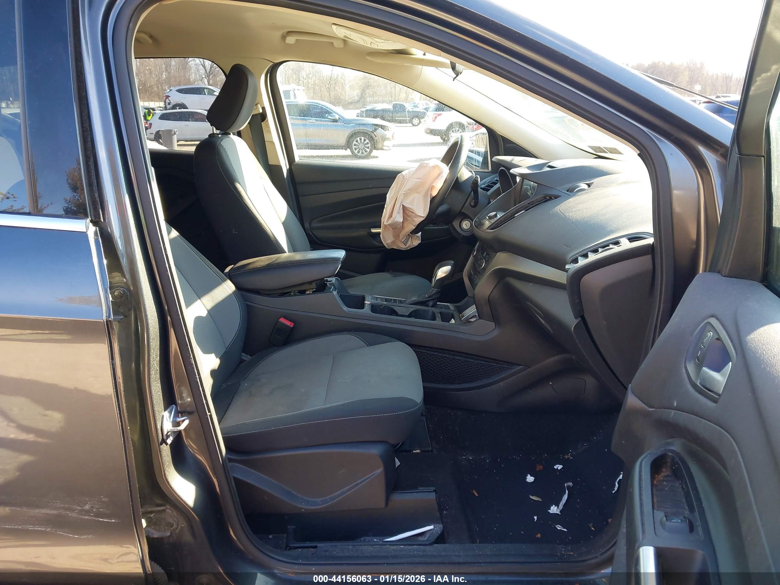FORD ESCAPE image 5