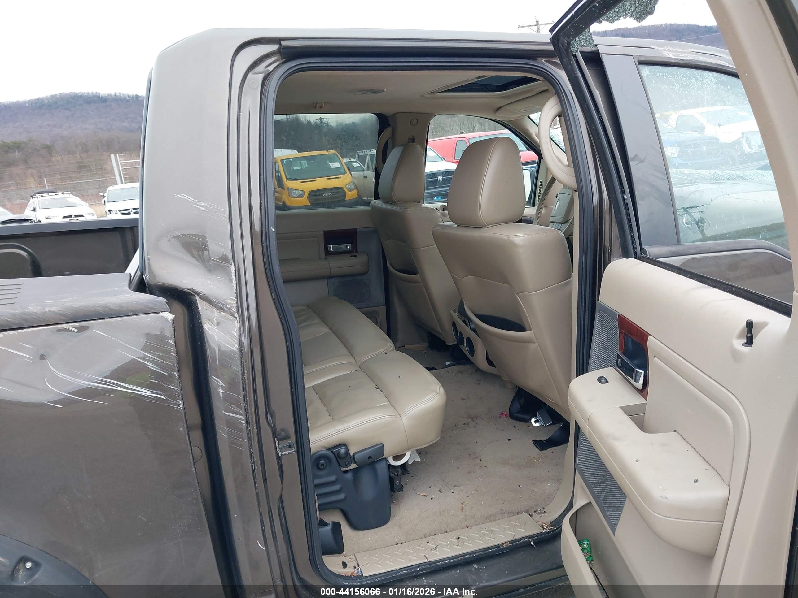 FORD F-150 image 8