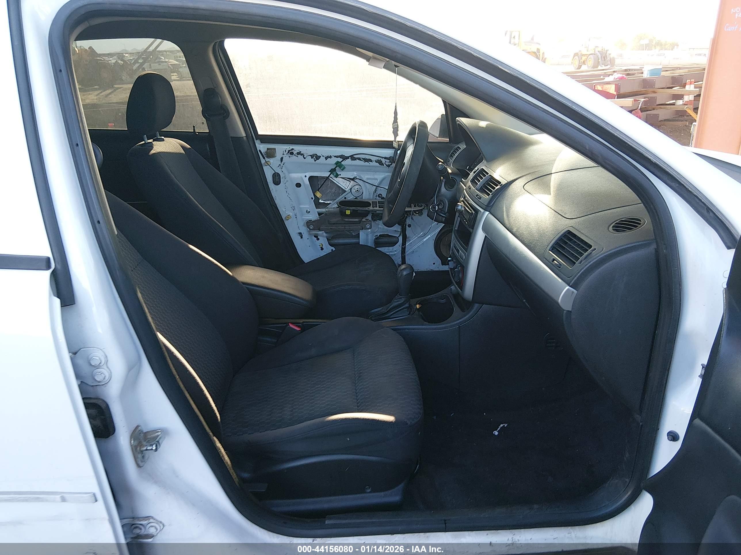 CHEVROLET COBALT image 5