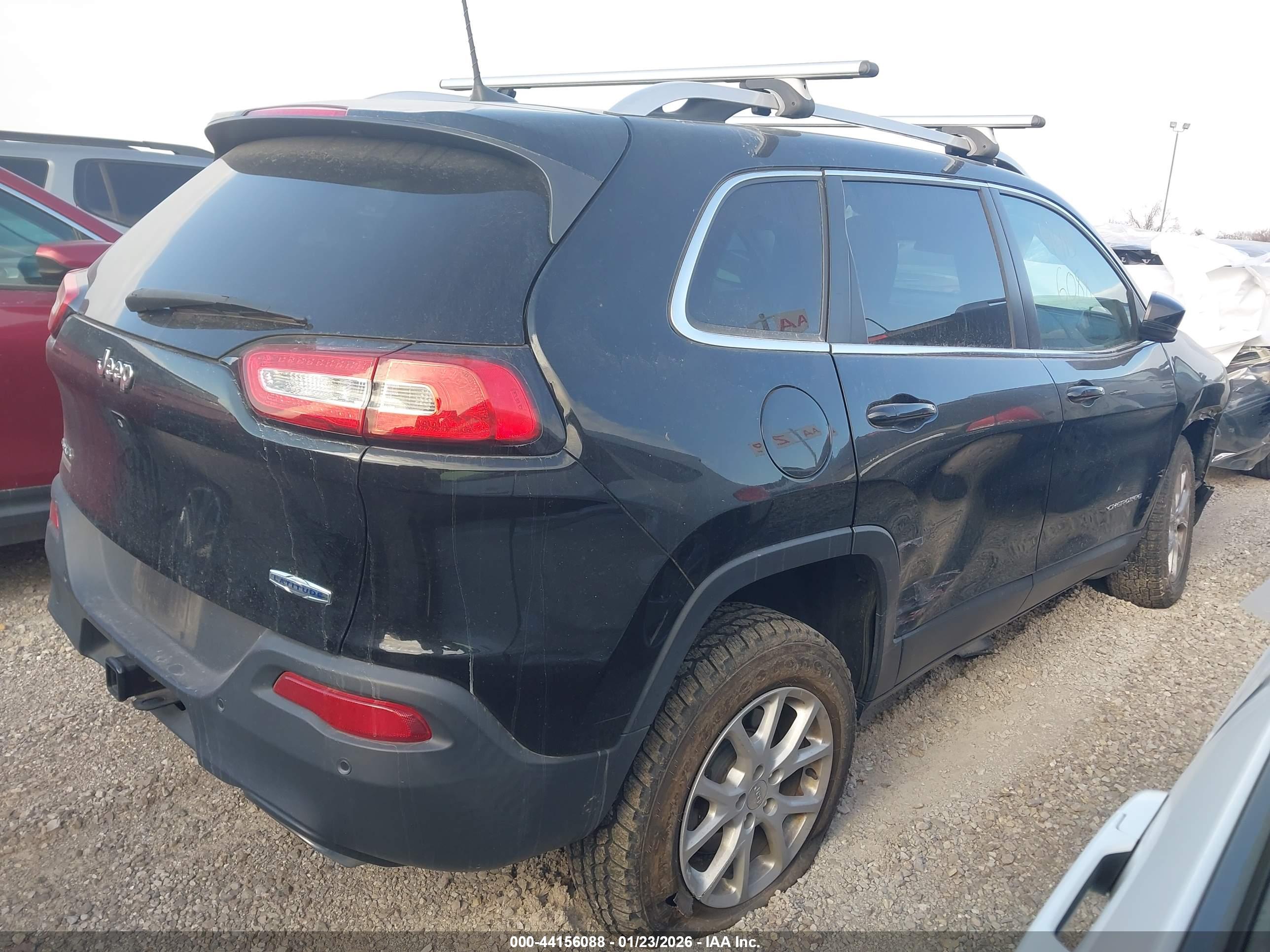 JEEP CHEROKEE image 4
