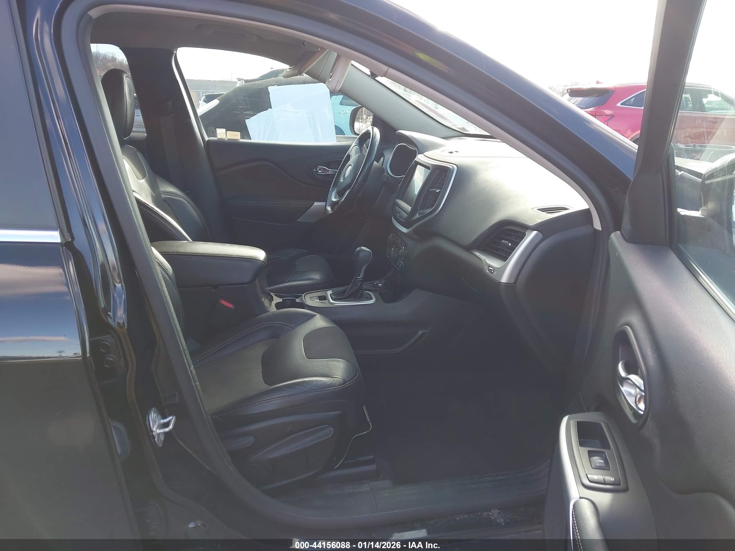 JEEP CHEROKEE image 5