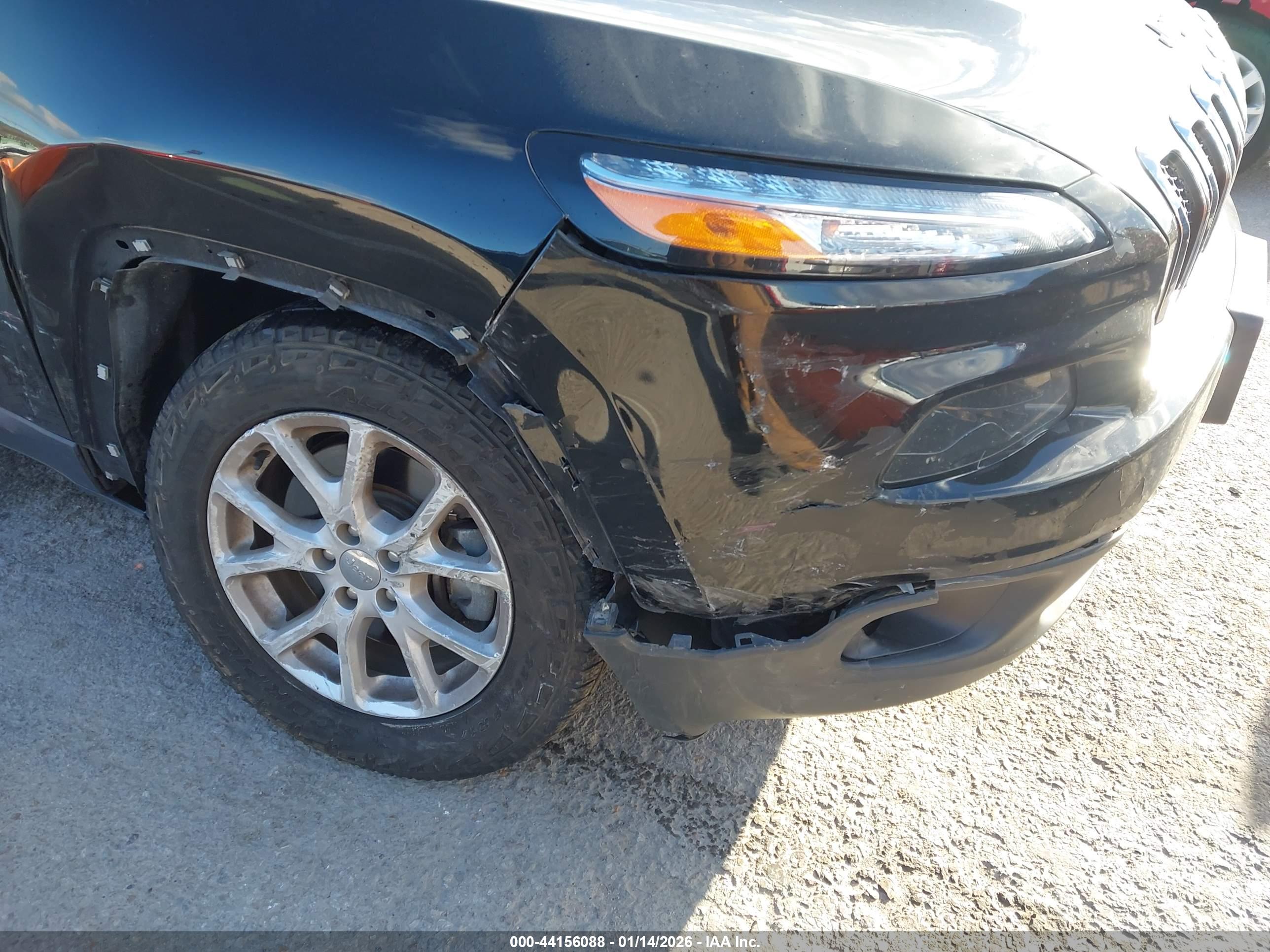 JEEP CHEROKEE image 6