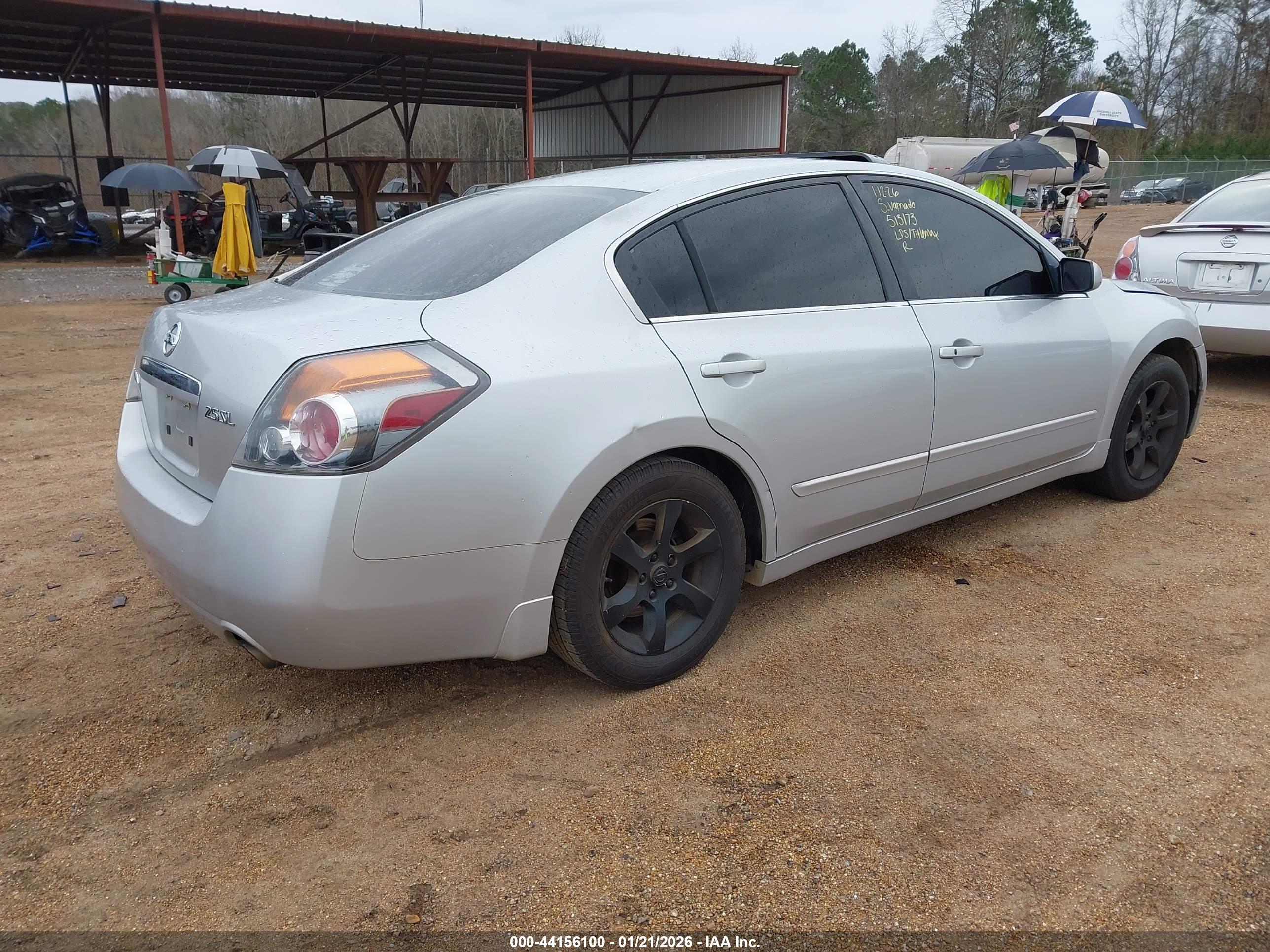 NISSAN ALTIMA image 4