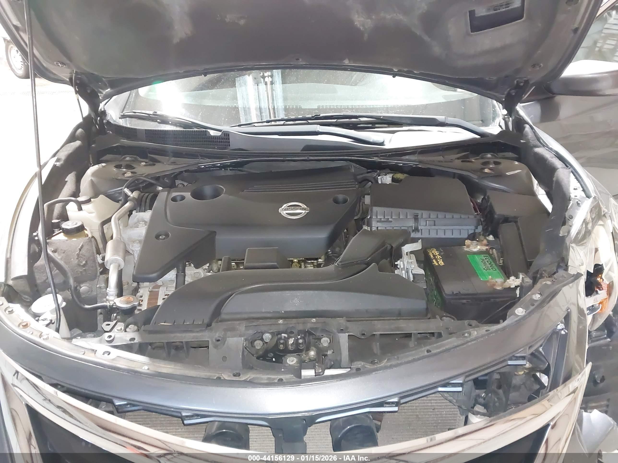 NISSAN ALTIMA image 10