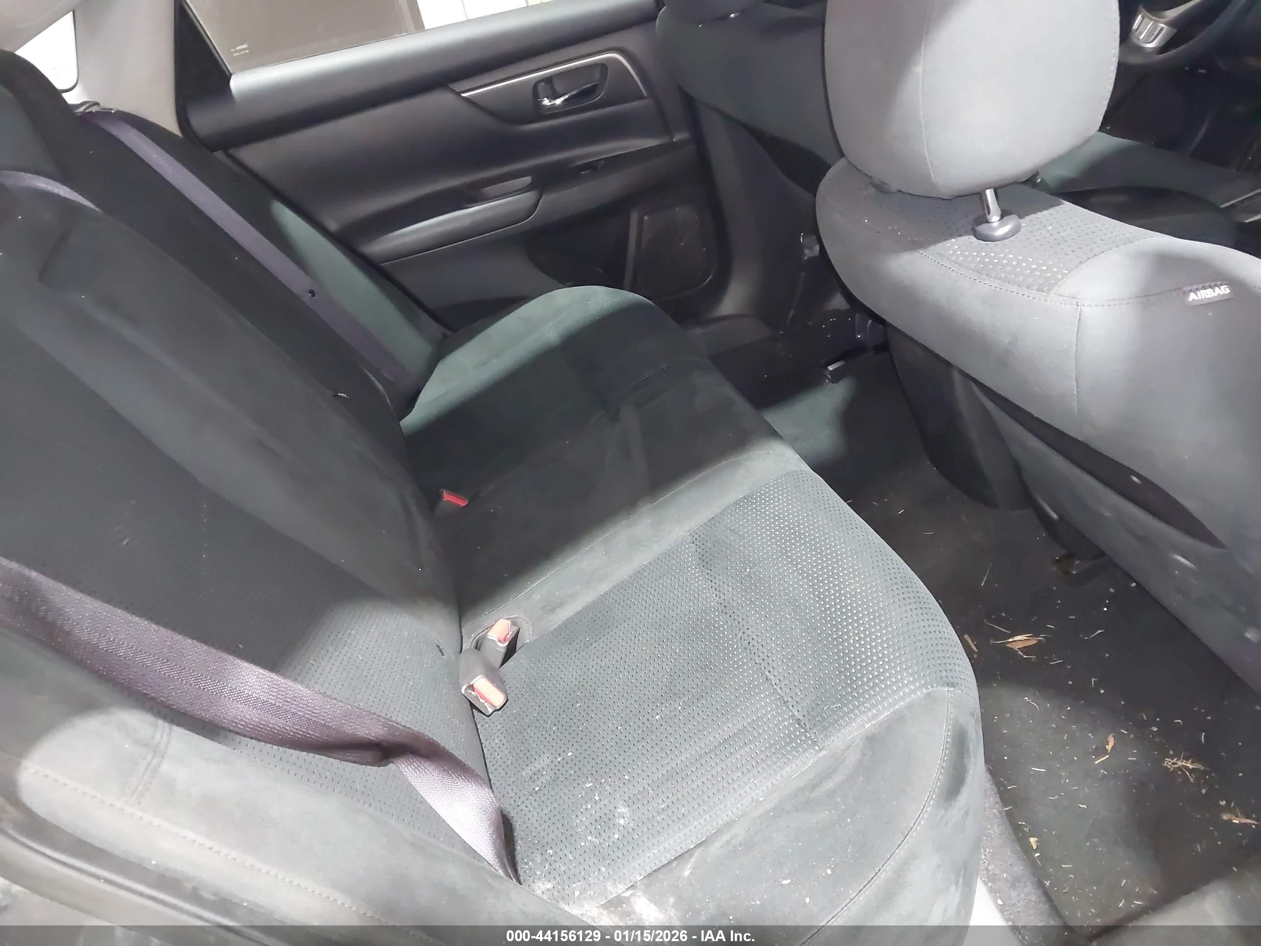NISSAN ALTIMA image 8