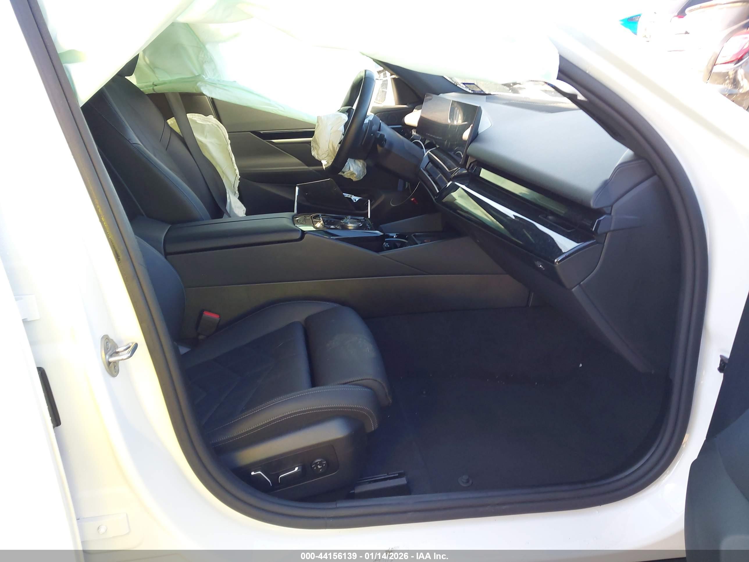 BMW 530I image 5