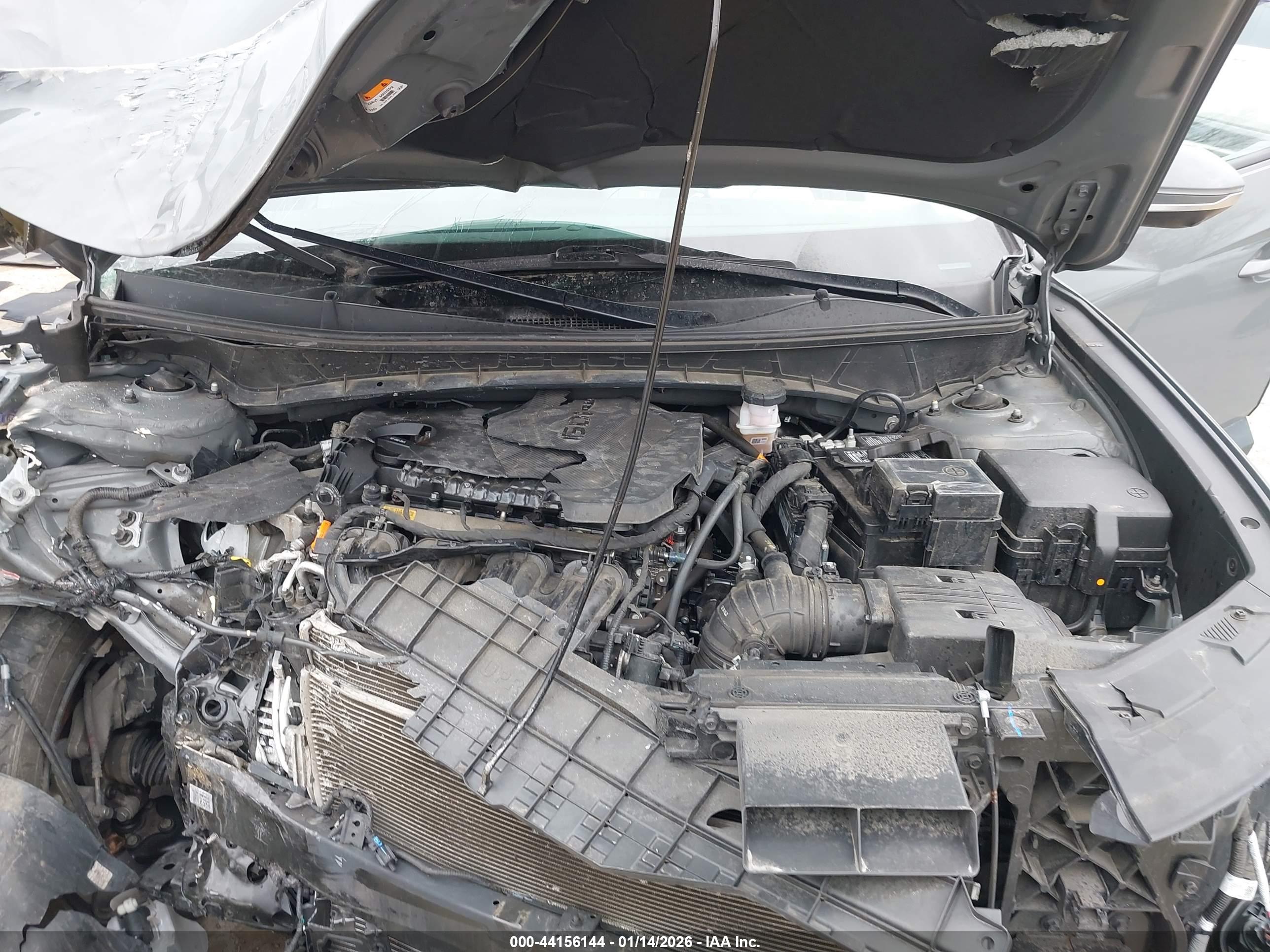 HYUNDAI TUCSON image 10