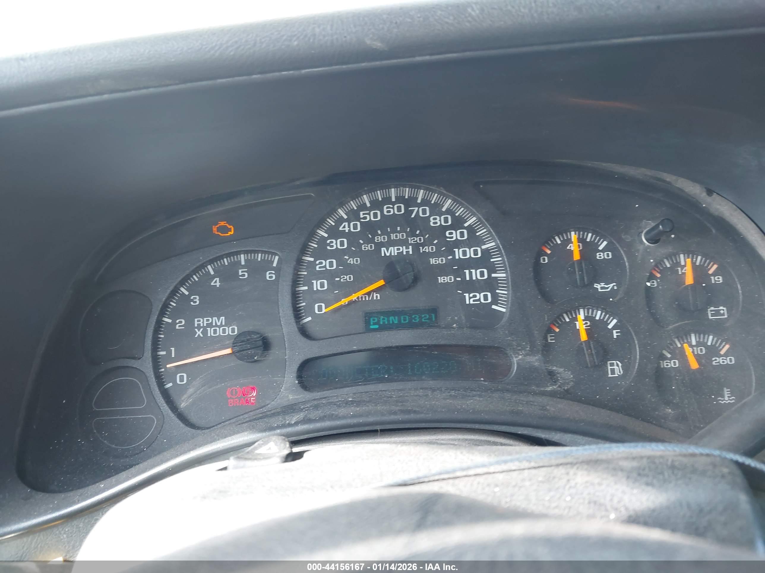 CHEVROLET SILVERADO image 7