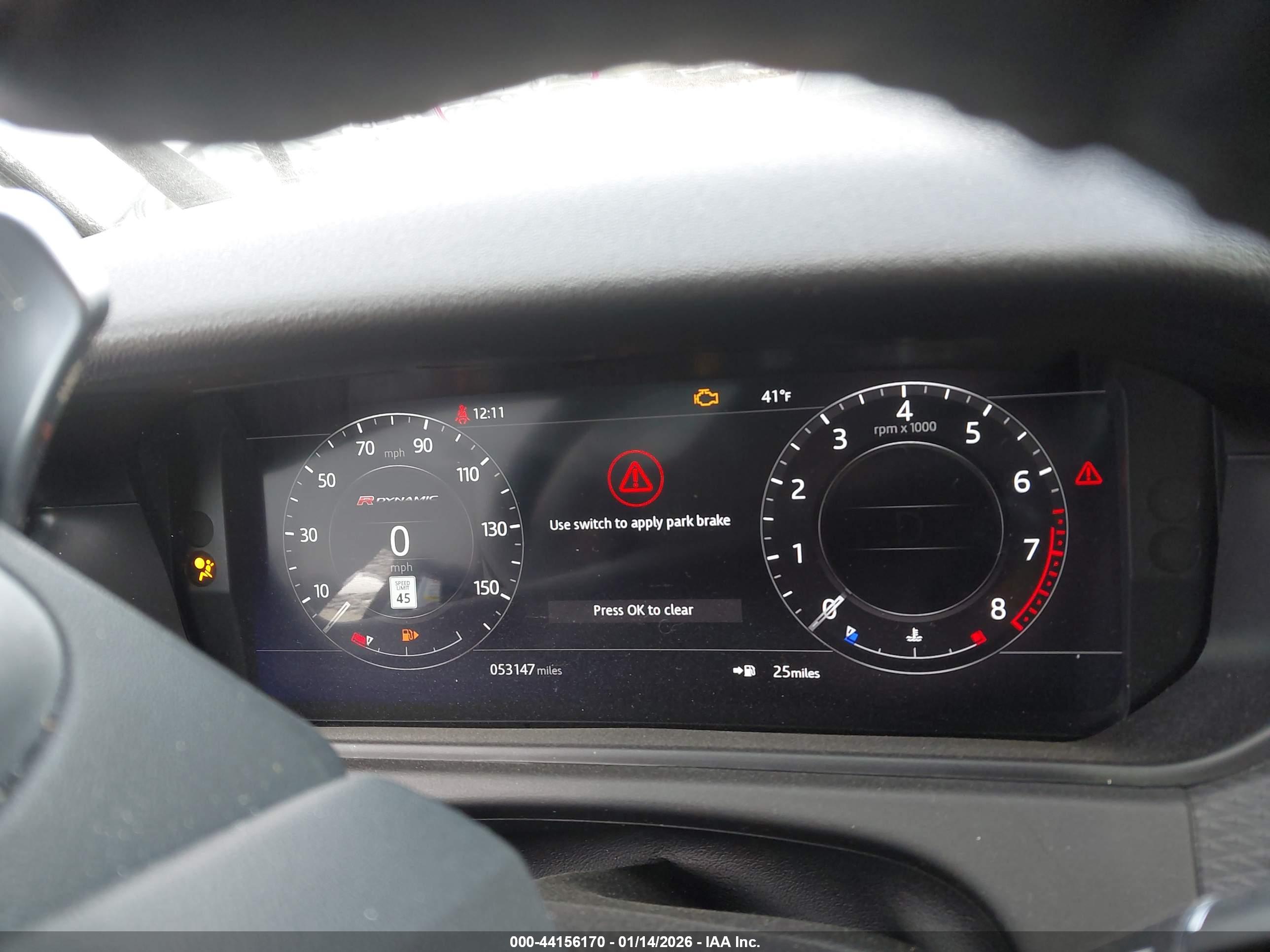 LAND ROVER image 7